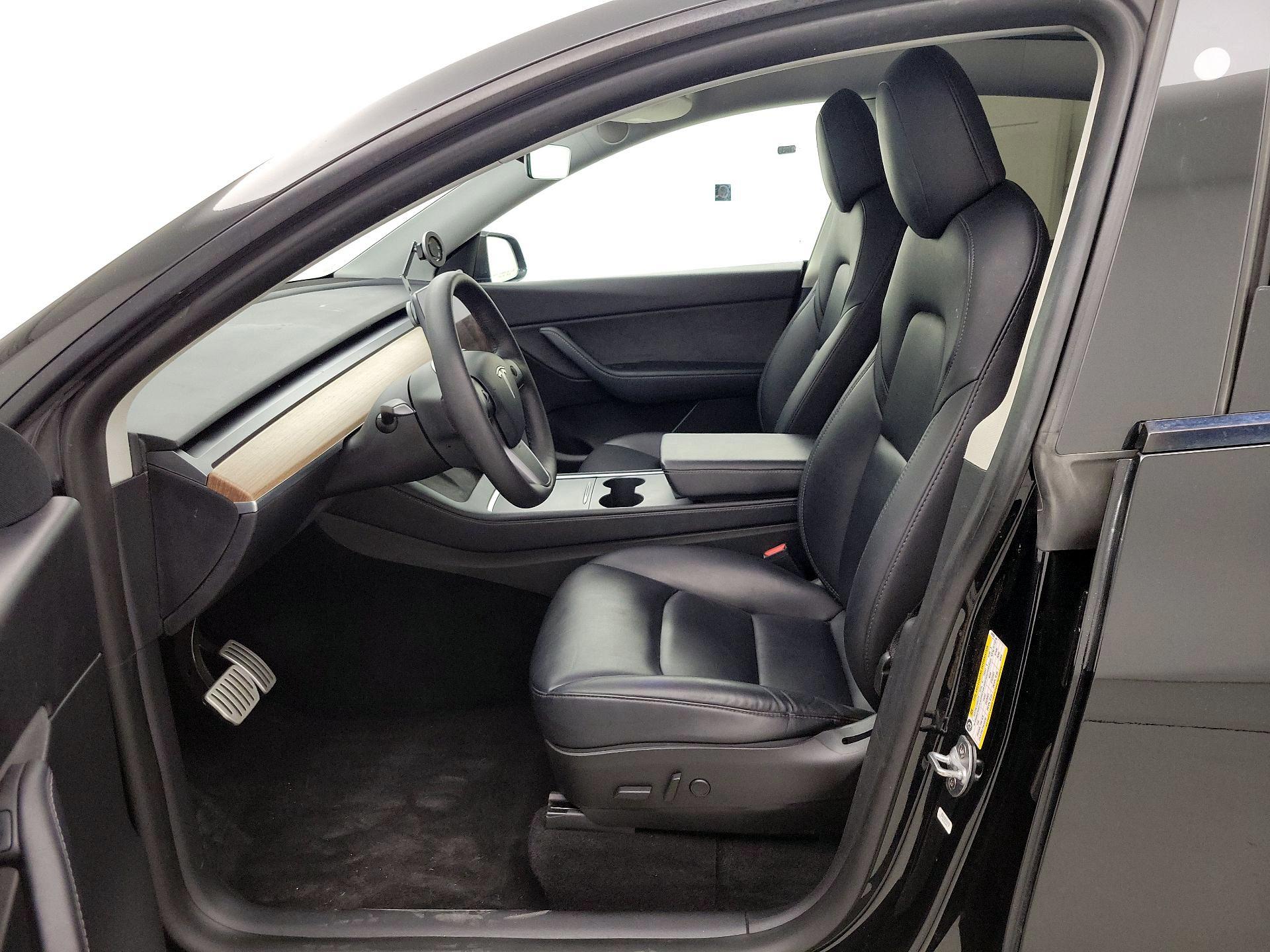 Thumbnail: 2022 Tesla Model Y - 11