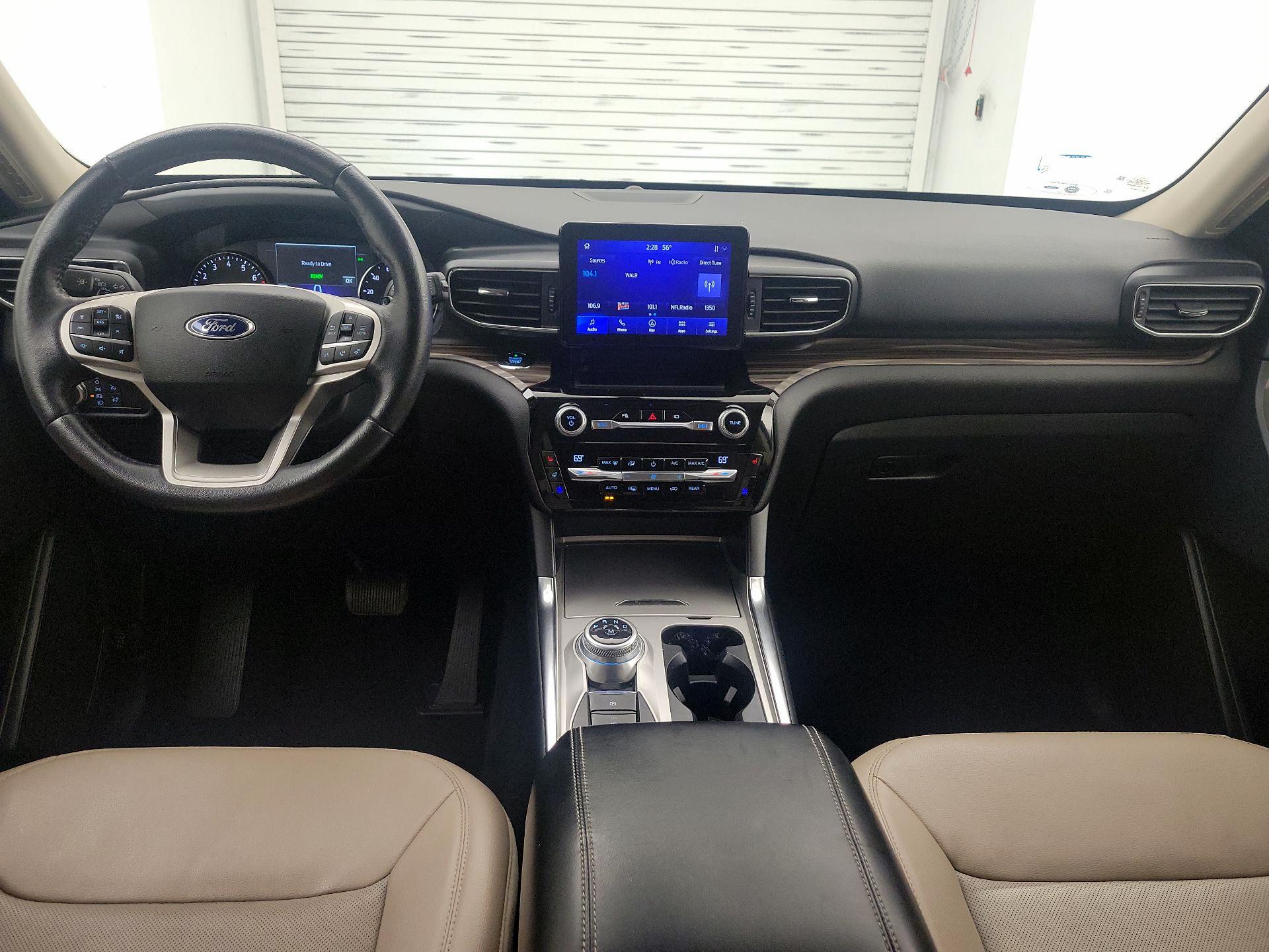 Thumbnail: 2021 Ford Explorer - 9