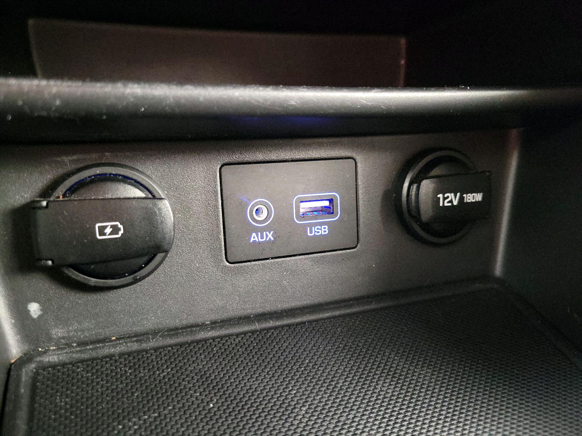 Thumbnail: 2019 Hyundai Kona - 18