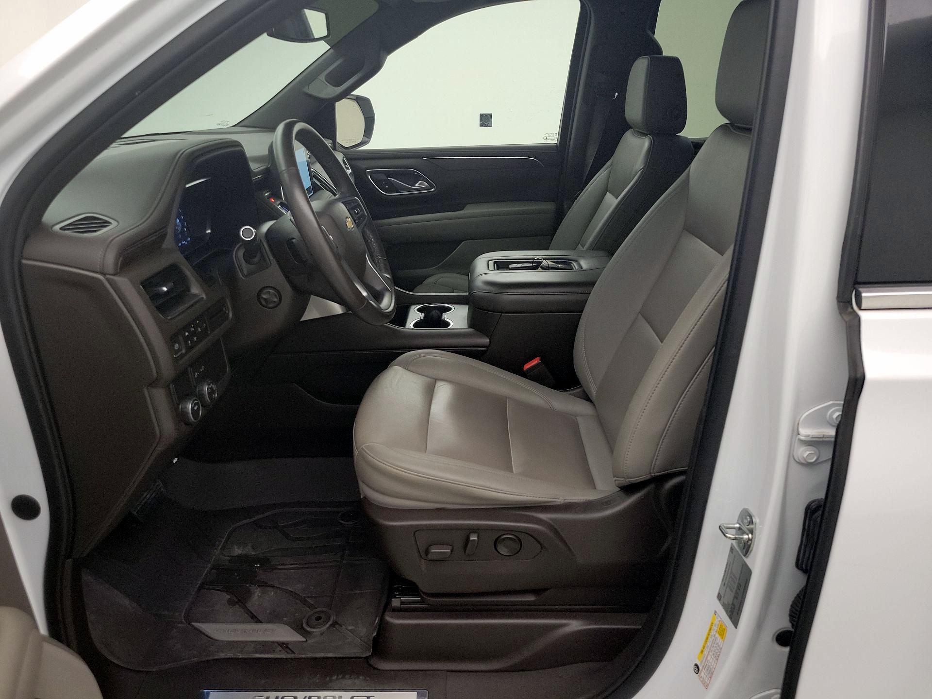 Thumbnail: 2022 Chevrolet Tahoe - 11