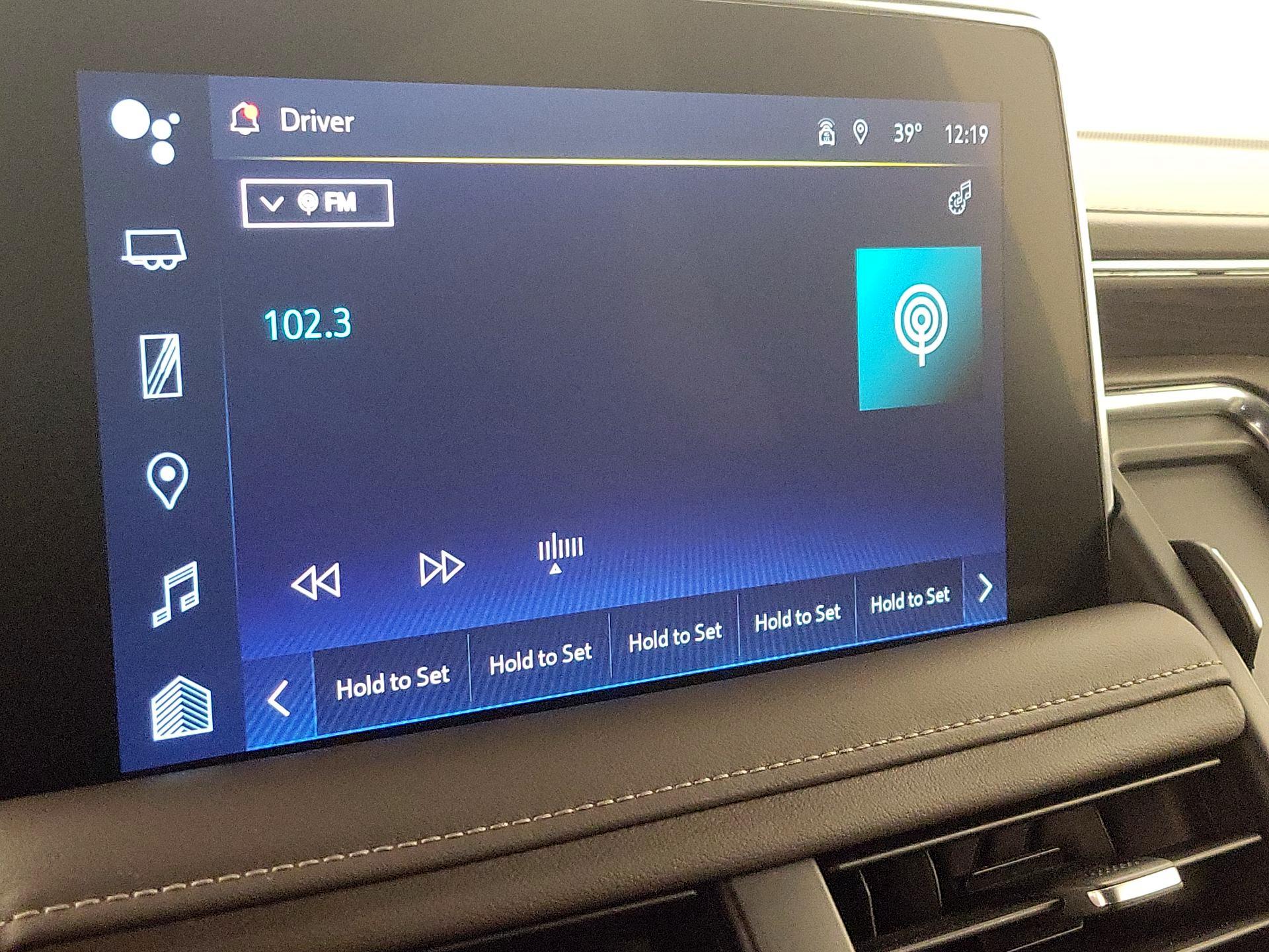 Thumbnail: 2022 Chevrolet Tahoe - 15