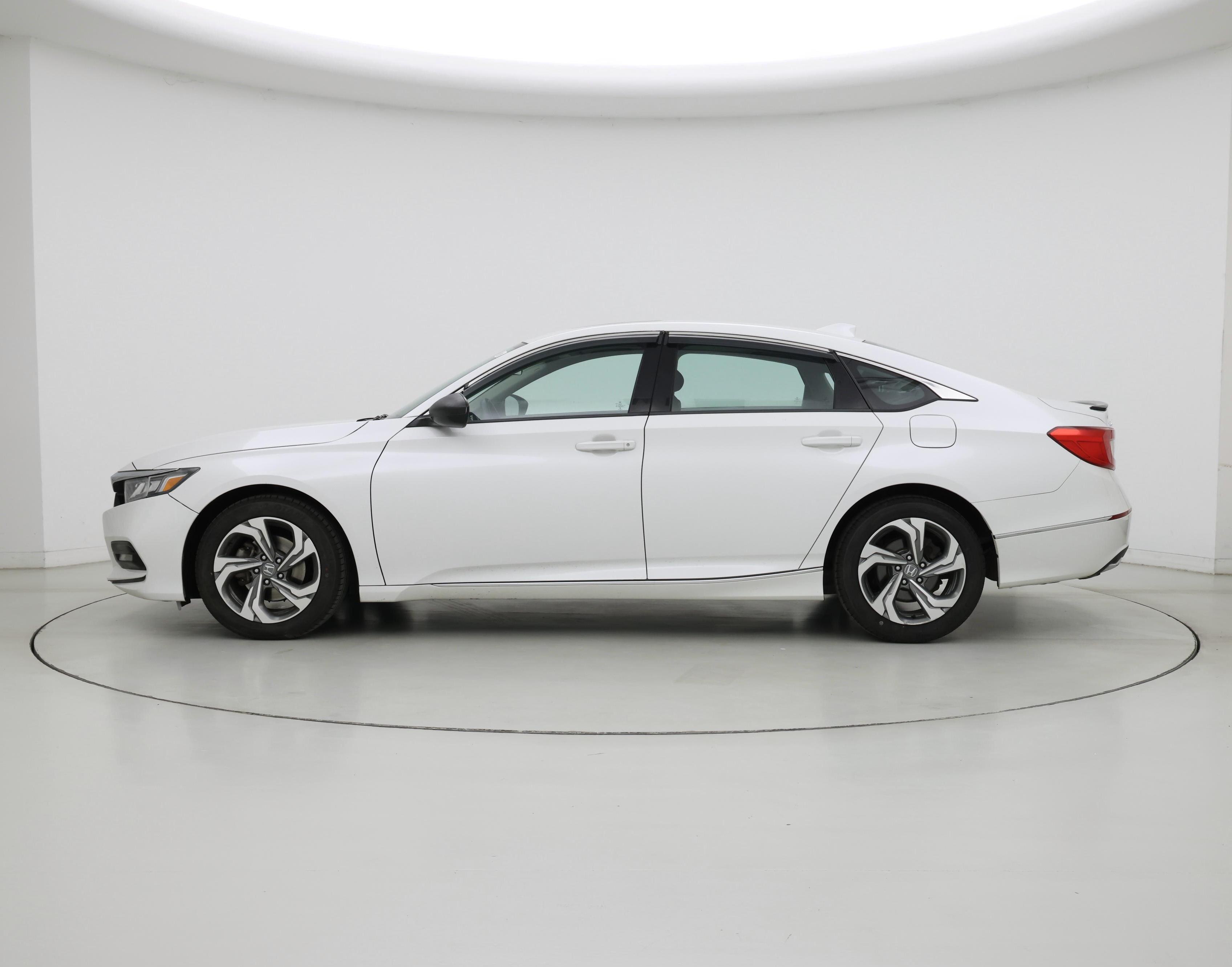 Thumbnail: 2018 Honda Accord - 3