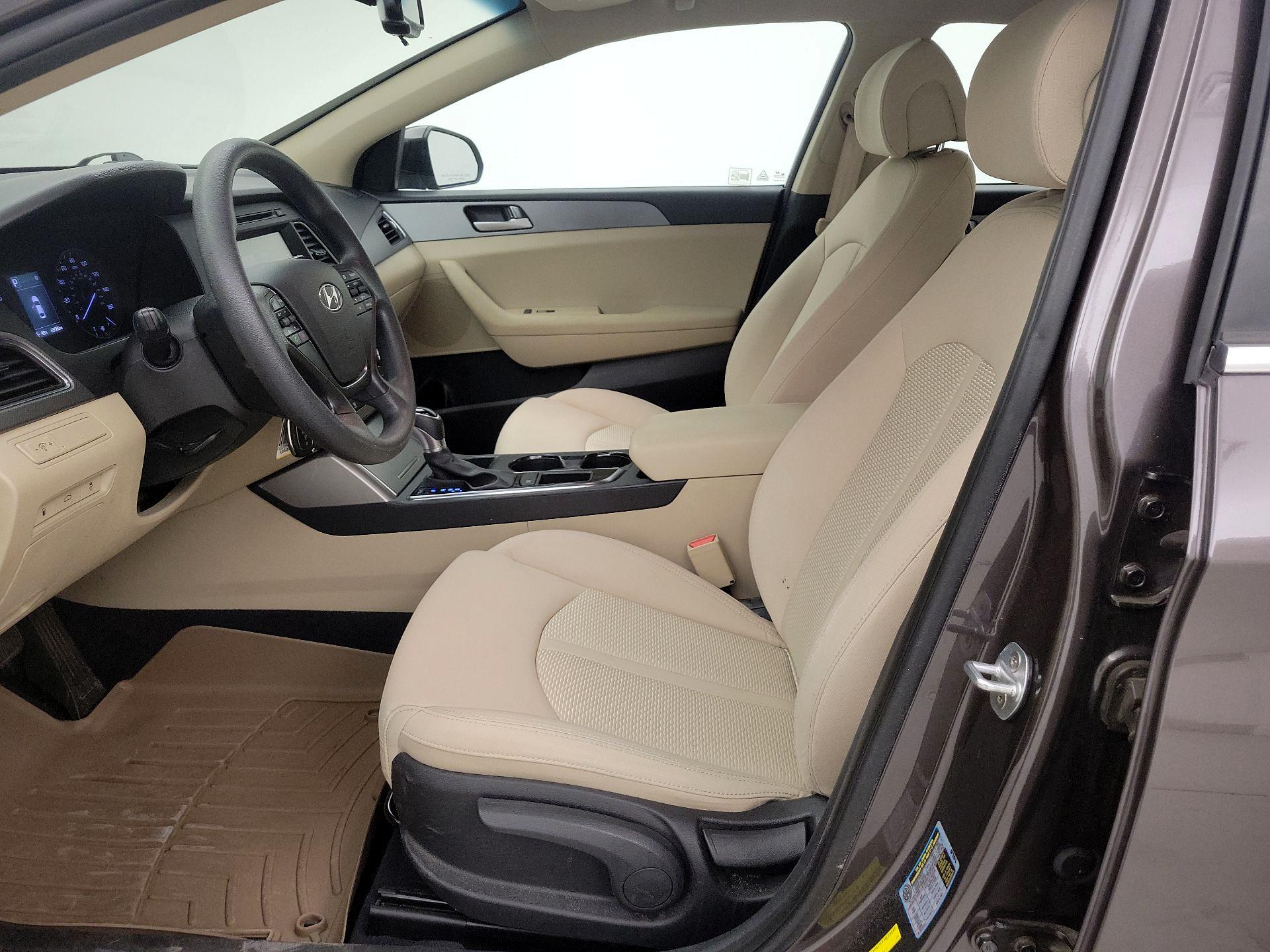 Thumbnail: 2017 Hyundai Sonata - 11