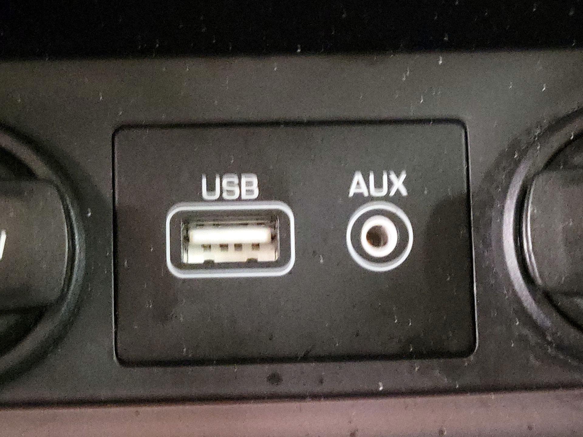 Thumbnail: 2017 Hyundai Sonata - 18