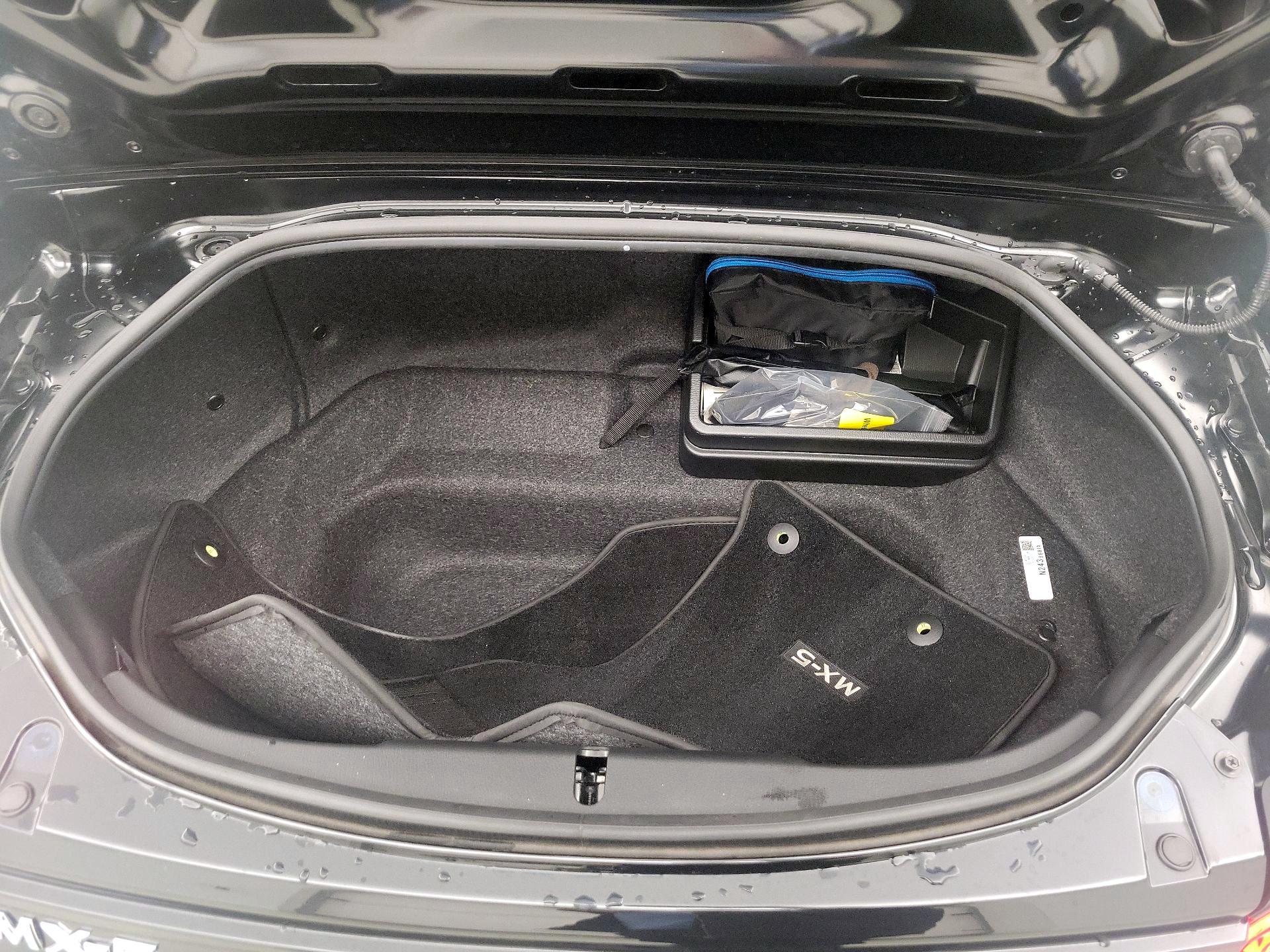 Thumbnail: 2025 Mazda MX-5 Miata - 19