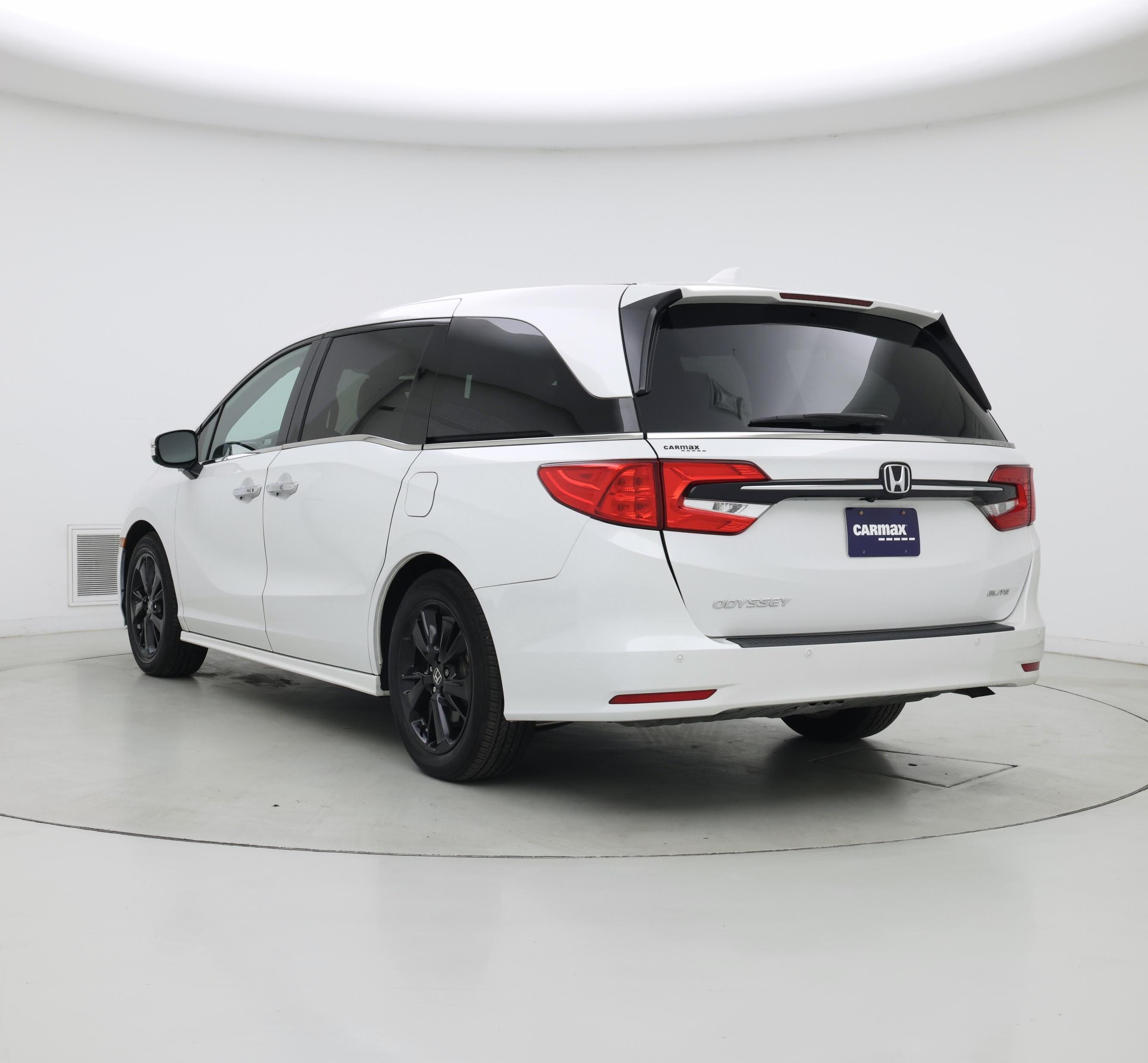 Thumbnail: 2023 Honda Odyssey - 2