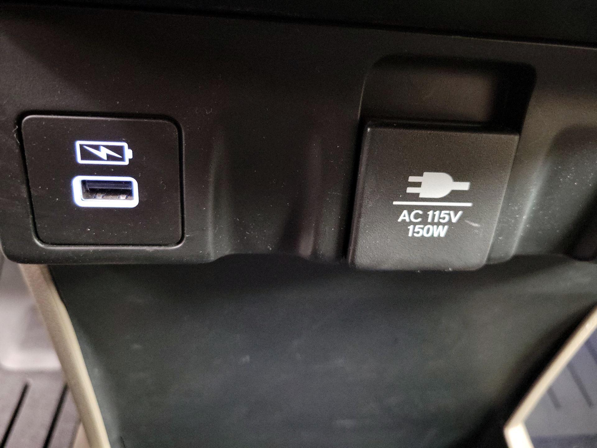 Thumbnail: 2023 Honda Odyssey - 19