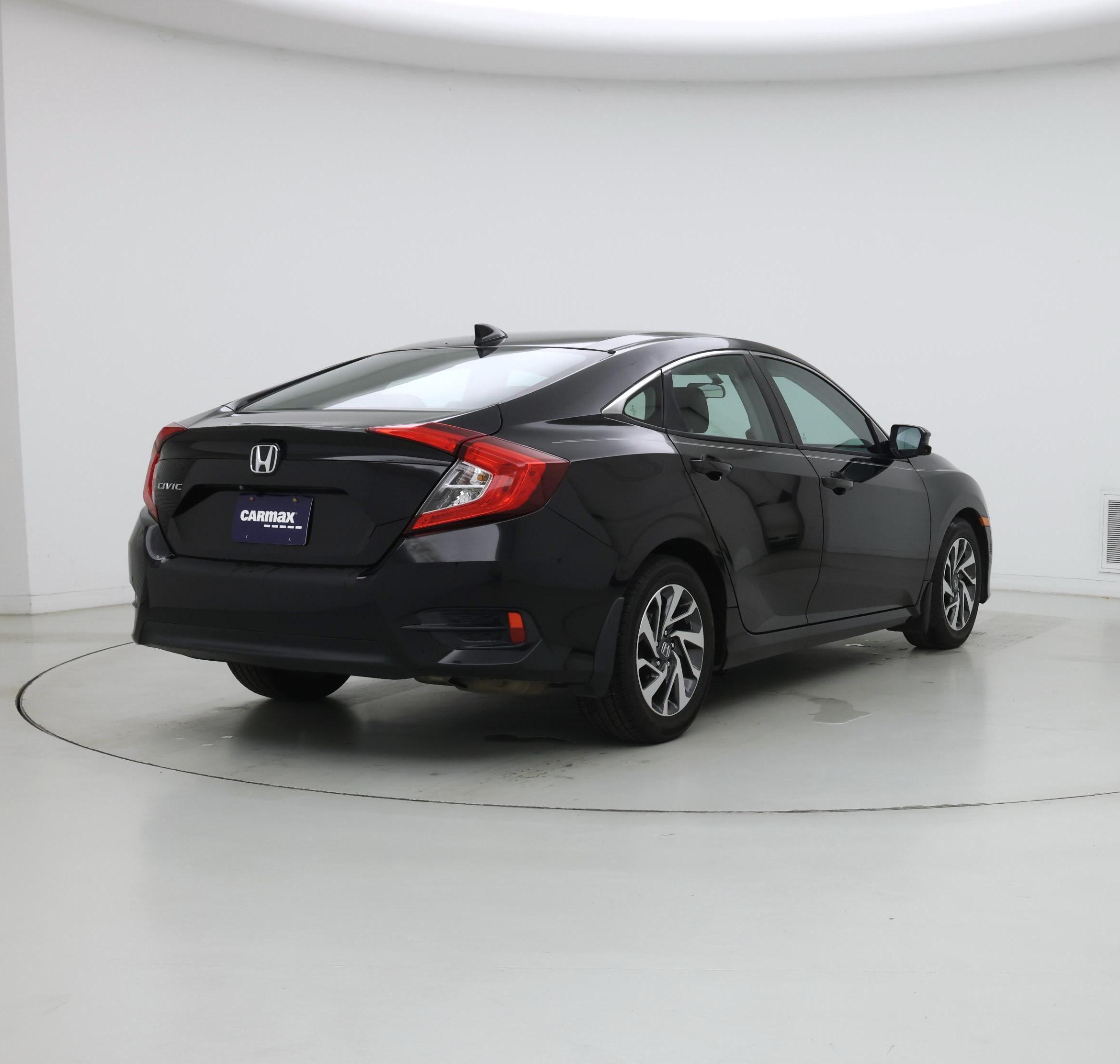 Thumbnail: 2017 Honda Civic - 8