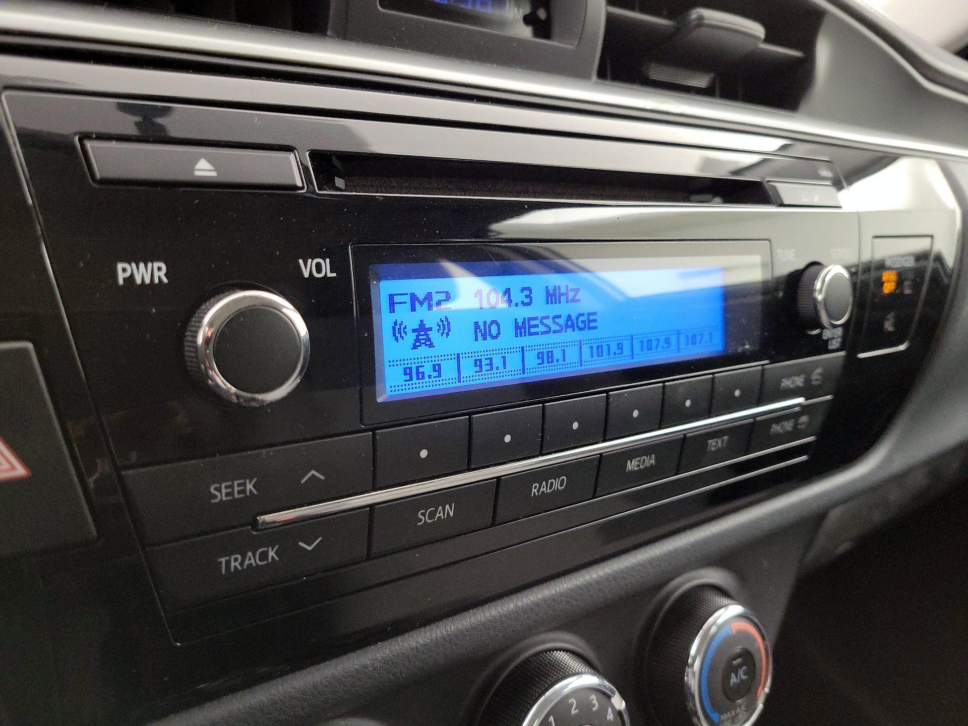 Thumbnail: 2015 Toyota Corolla - 14