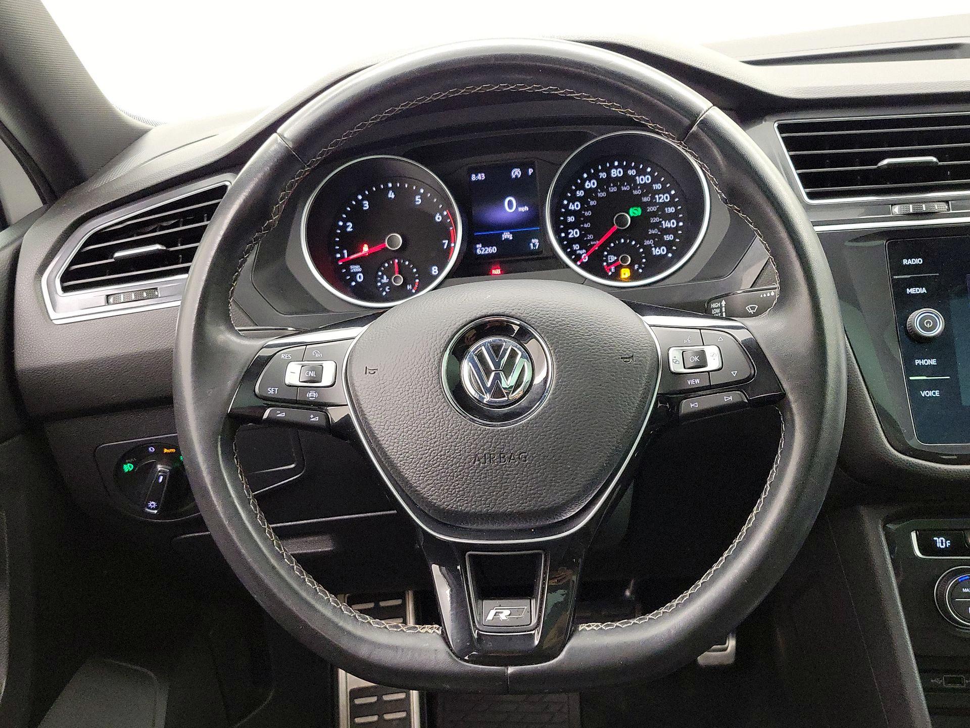 Thumbnail: 2020 Volkswagen Tiguan - 10