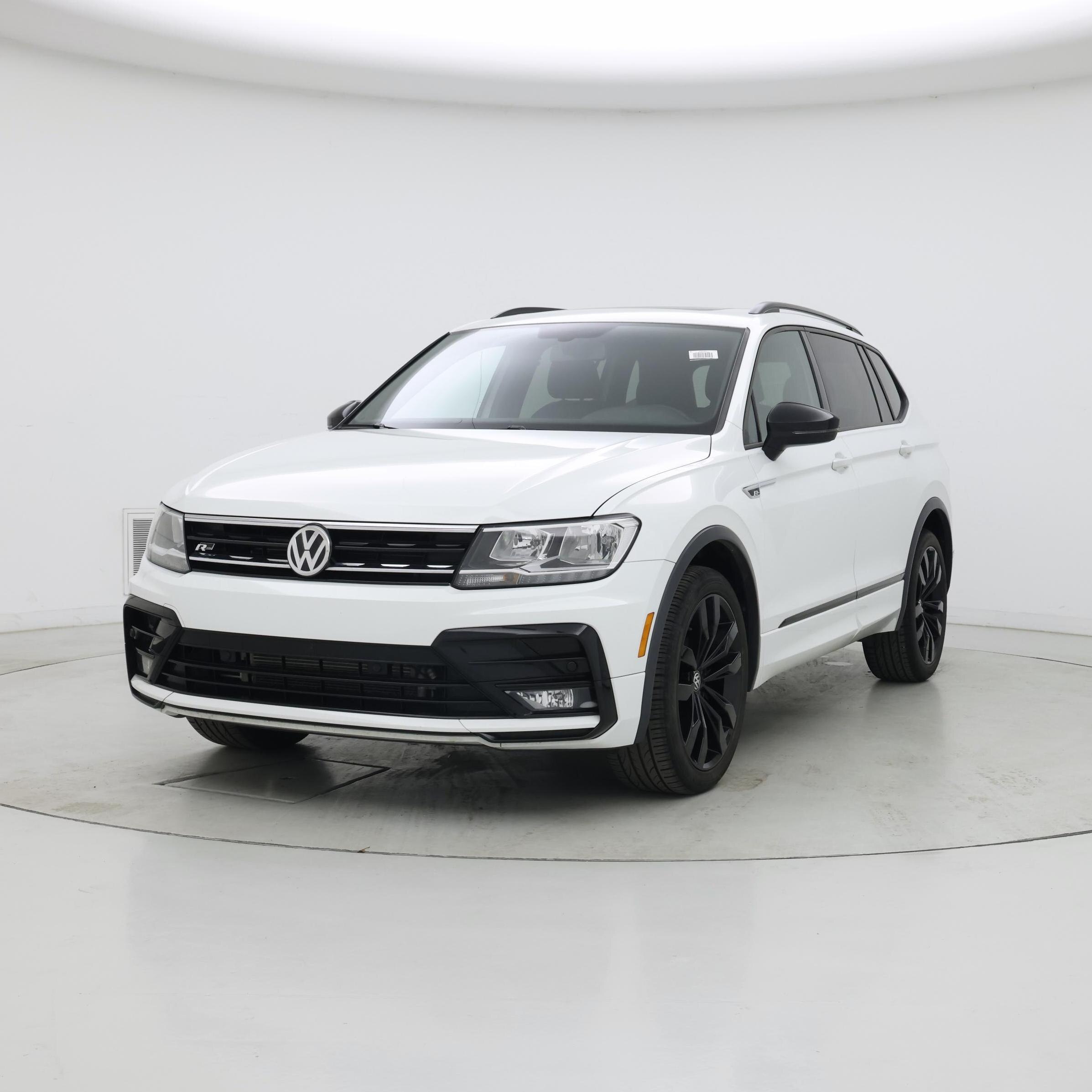 Thumbnail: 2020 Volkswagen Tiguan - 4