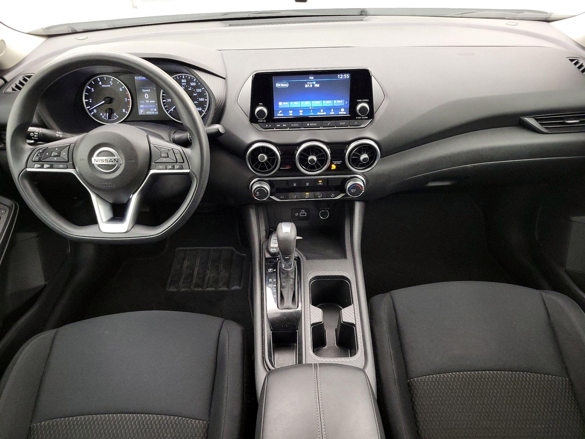 Thumbnail: 2022 Nissan Sentra - 9