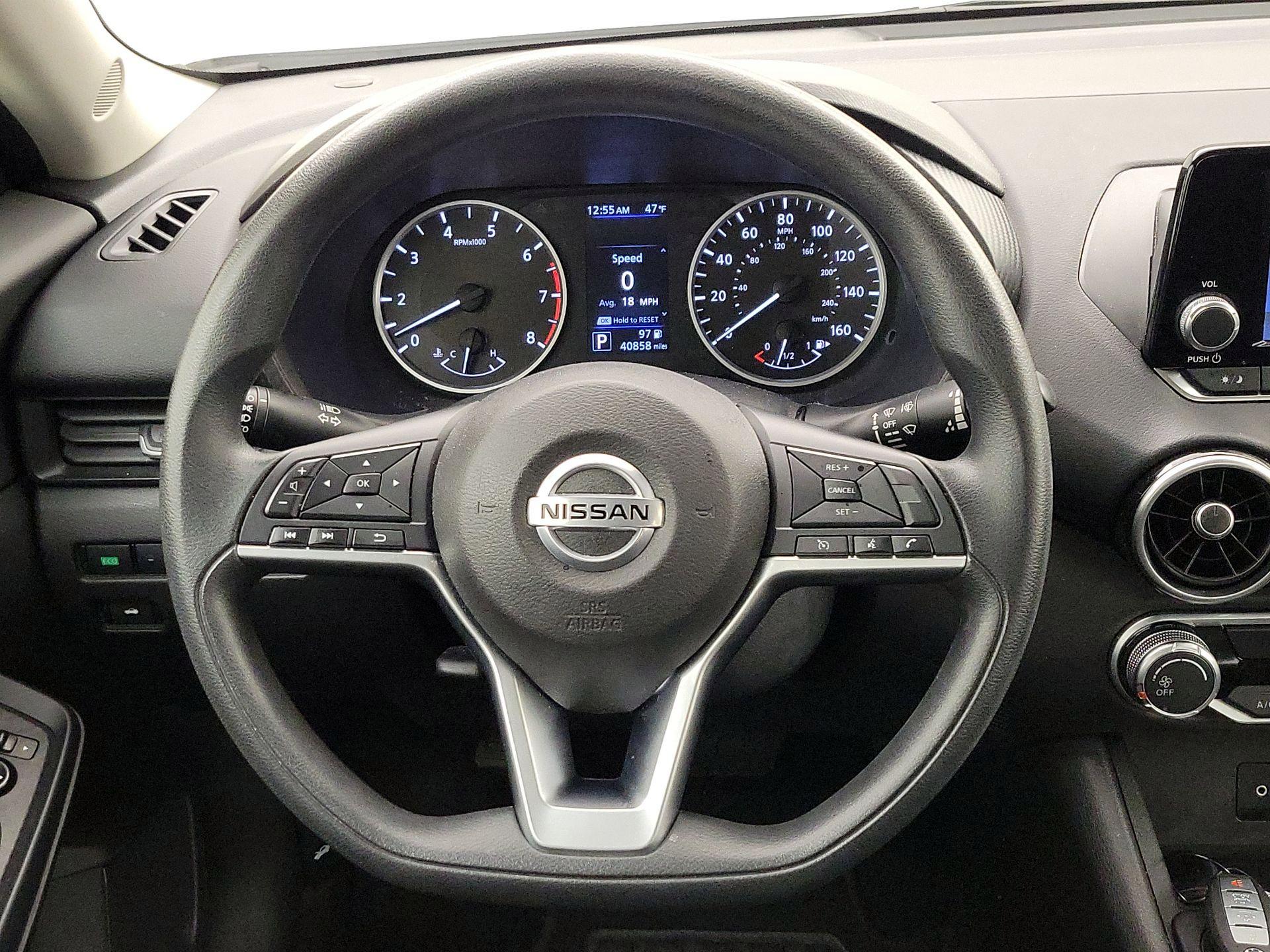 Thumbnail: 2022 Nissan Sentra - 10