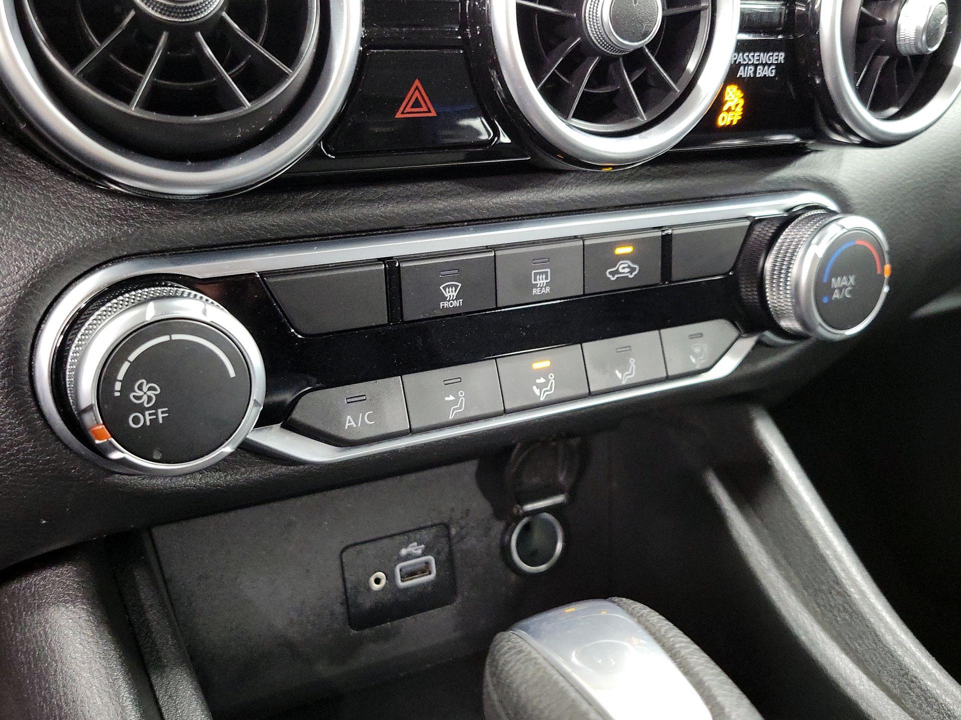 Thumbnail: 2022 Nissan Sentra - 16