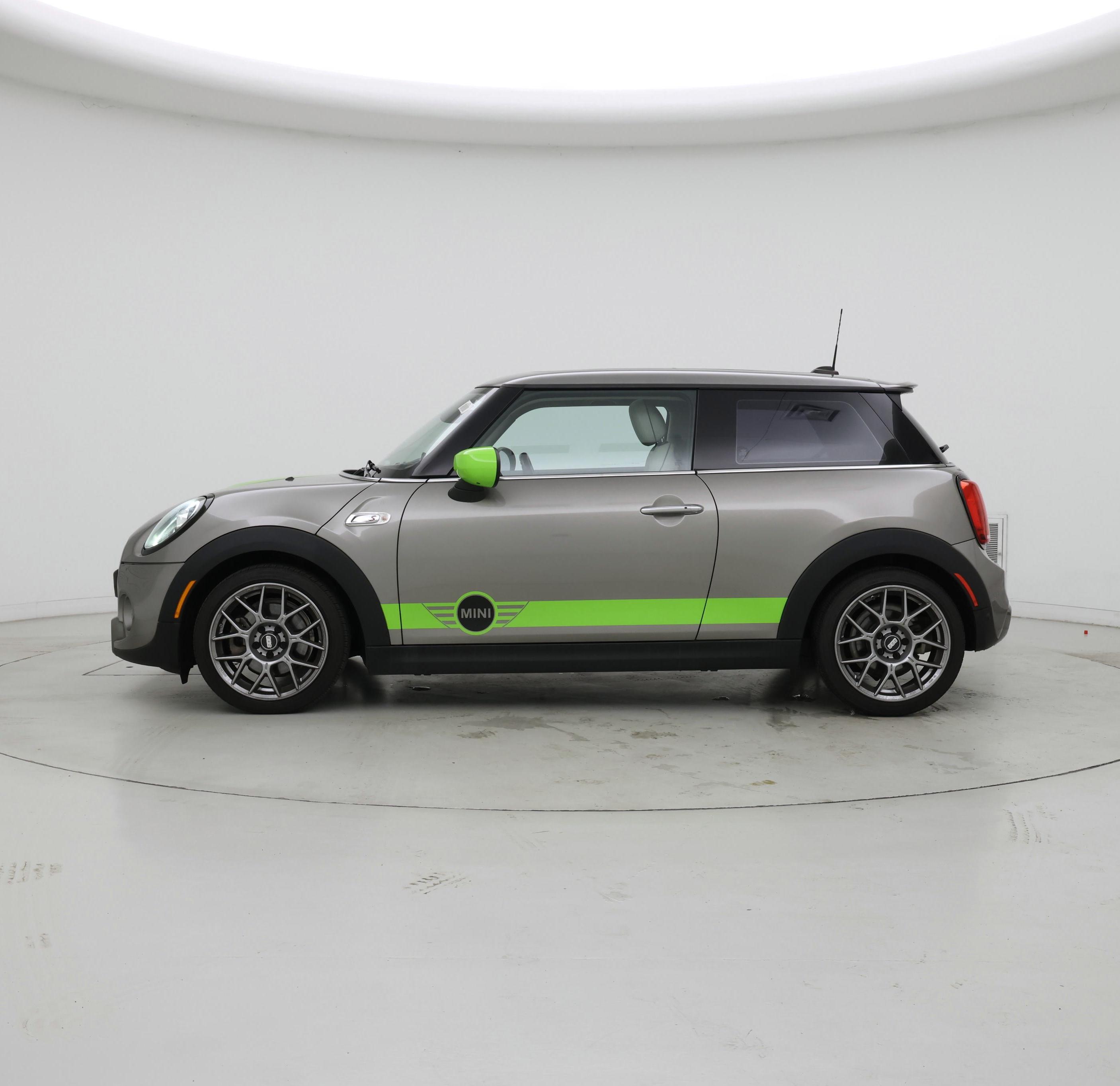 Thumbnail: 2021 MINI Cooper Hardtop - 3