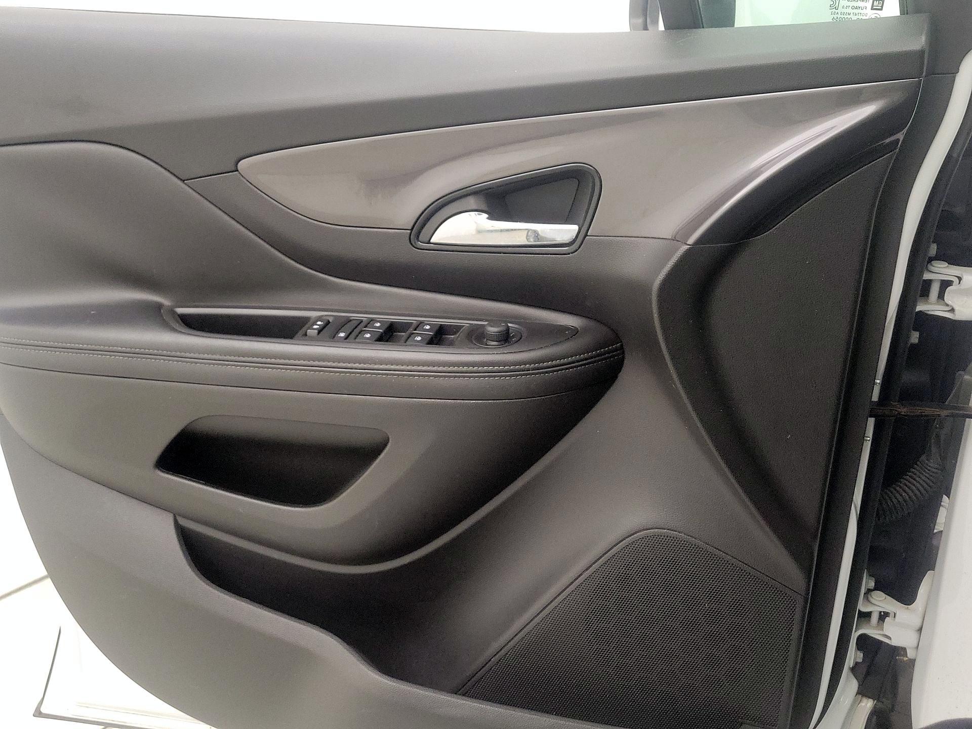 Thumbnail: 2019 Buick Encore - 12