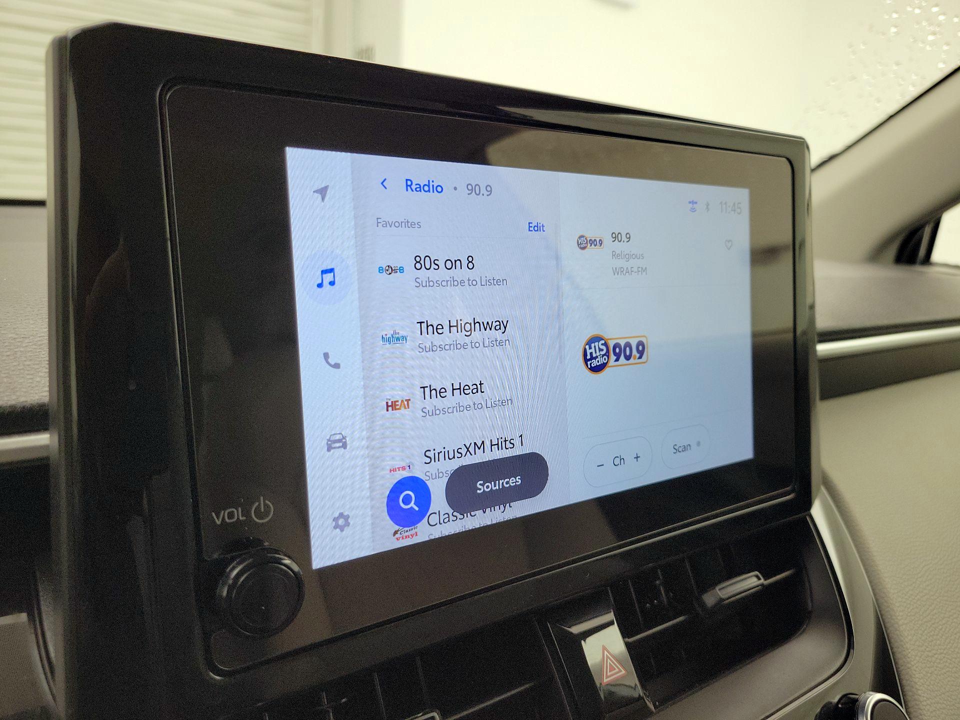 Thumbnail: 2025 Toyota Corolla Cross - 15