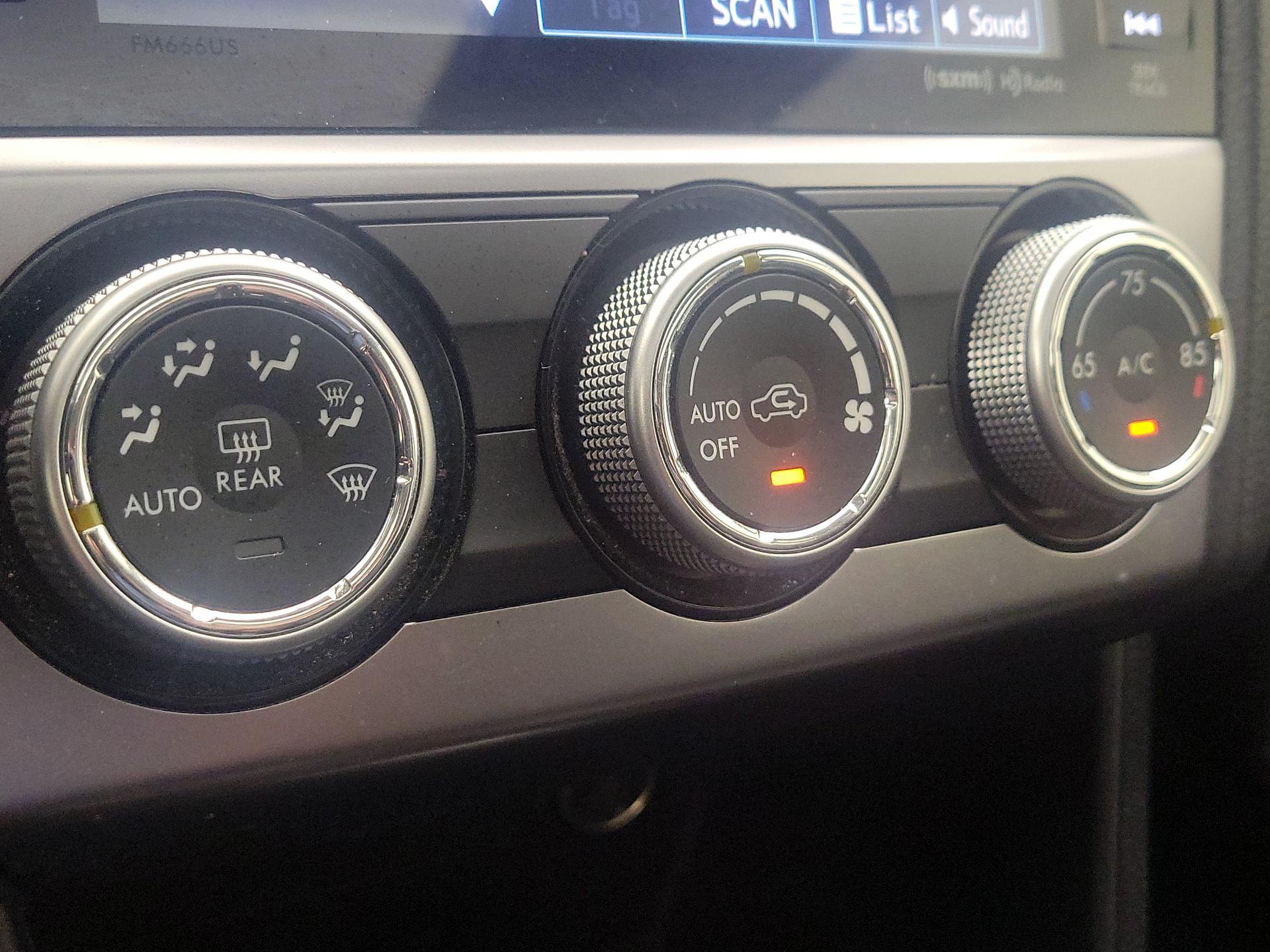 Thumbnail: 2017 Subaru Crosstrek - 16