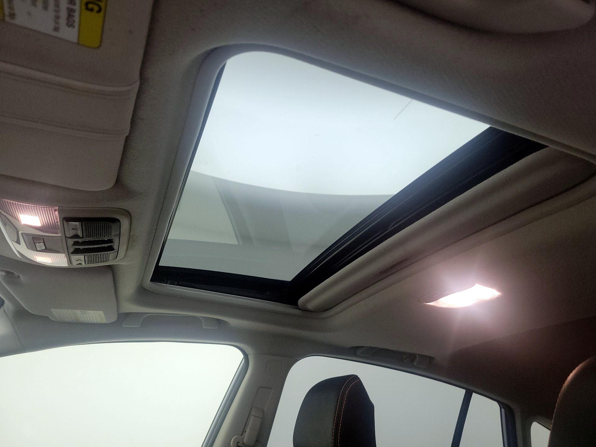 Thumbnail: 2017 Subaru Crosstrek - 19