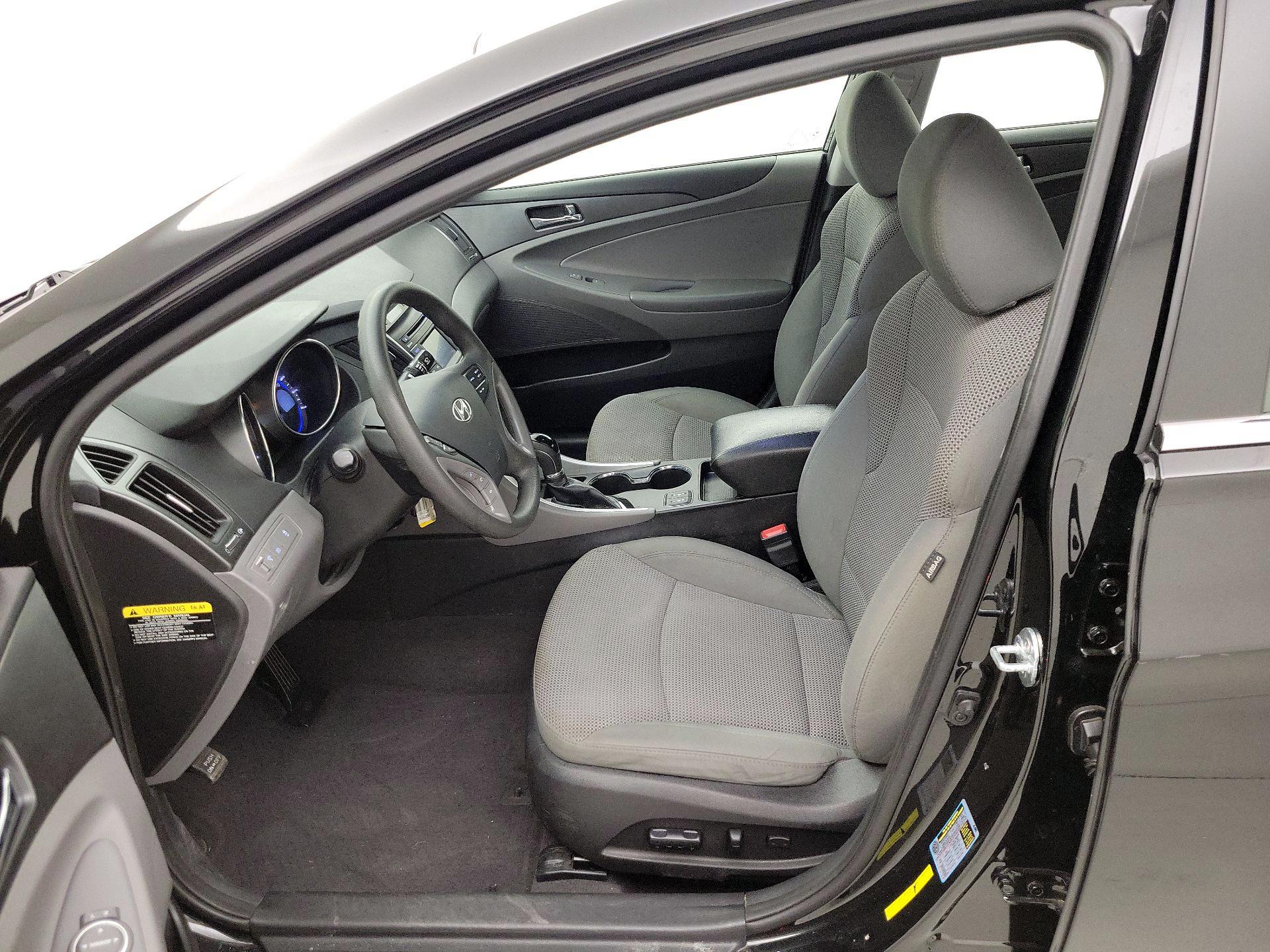 Thumbnail: 2014 Hyundai Sonata - 11