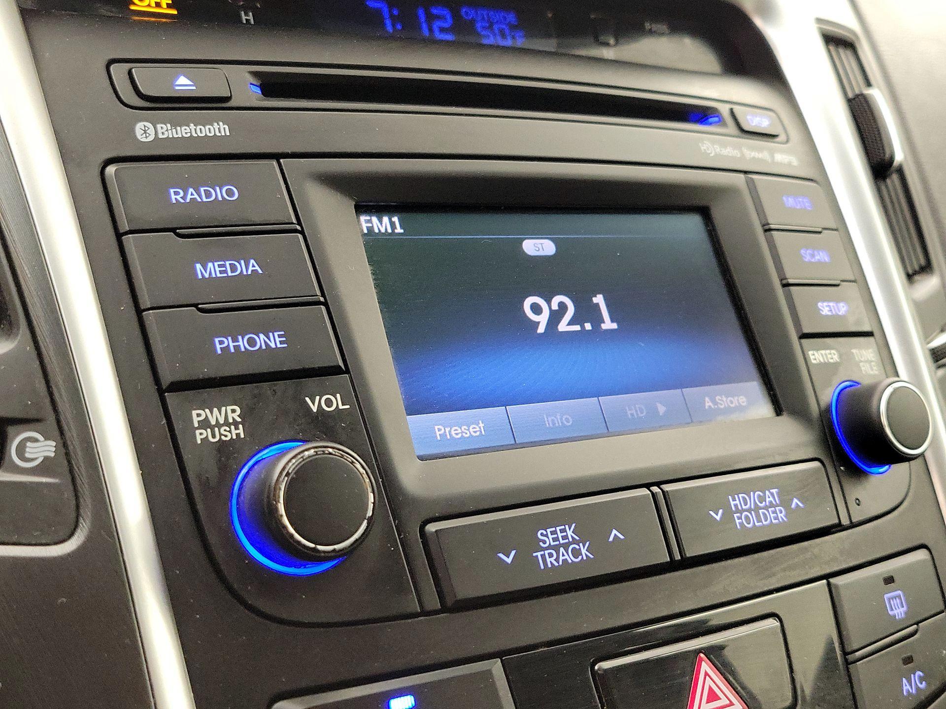 Thumbnail: 2014 Hyundai Sonata - 15