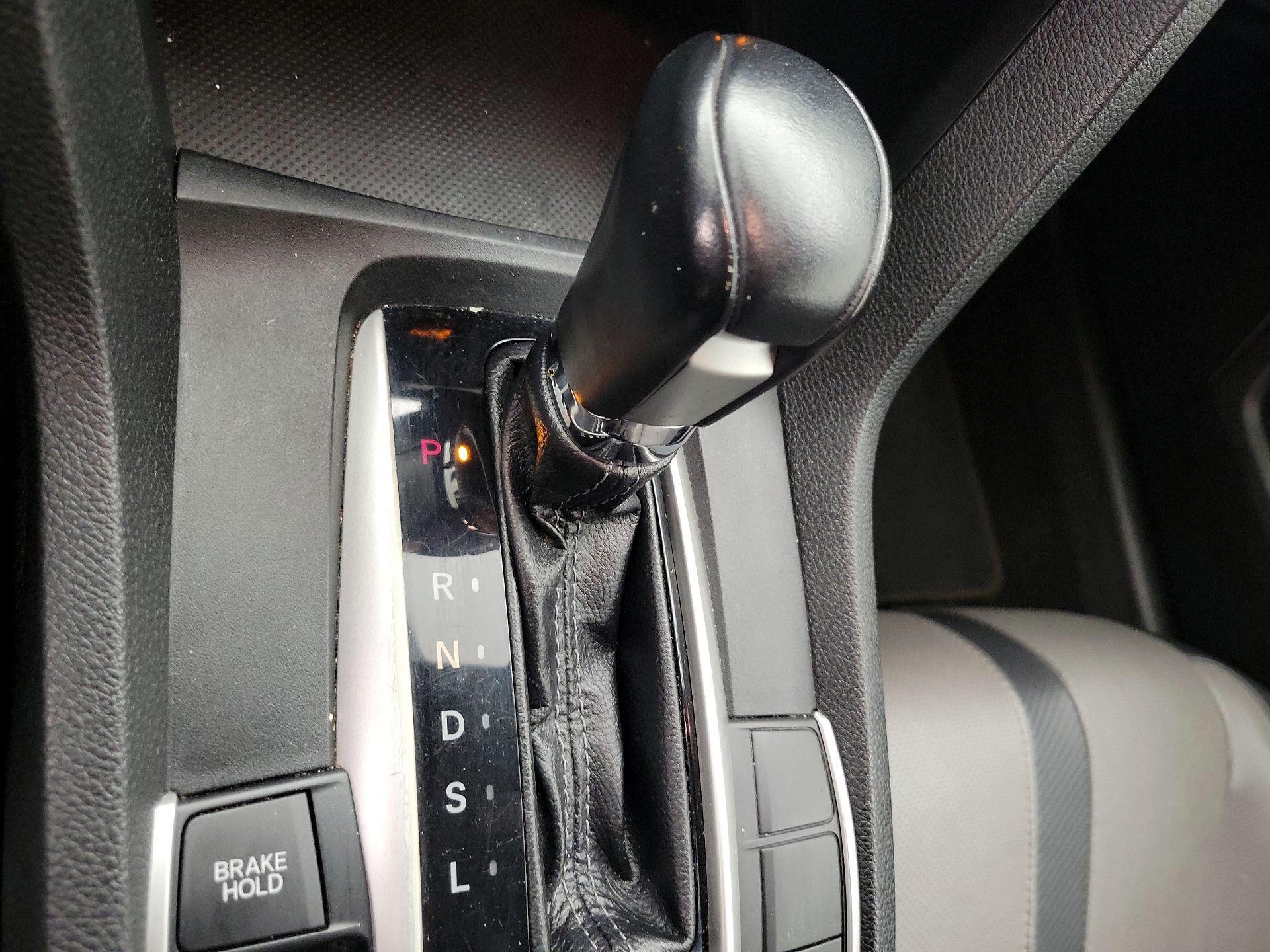 Thumbnail: 2017 Honda Civic - 17