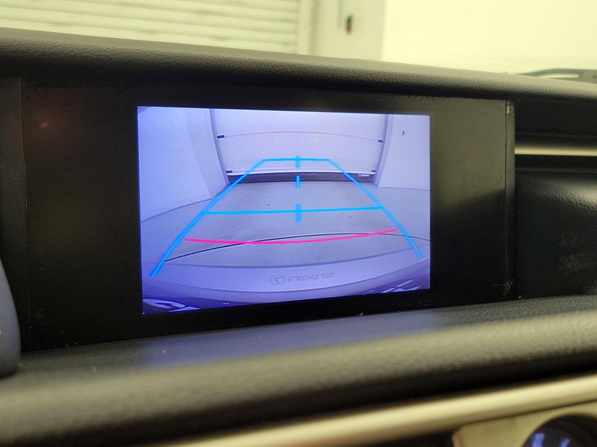 Thumbnail: 2014 Lexus IS - 14