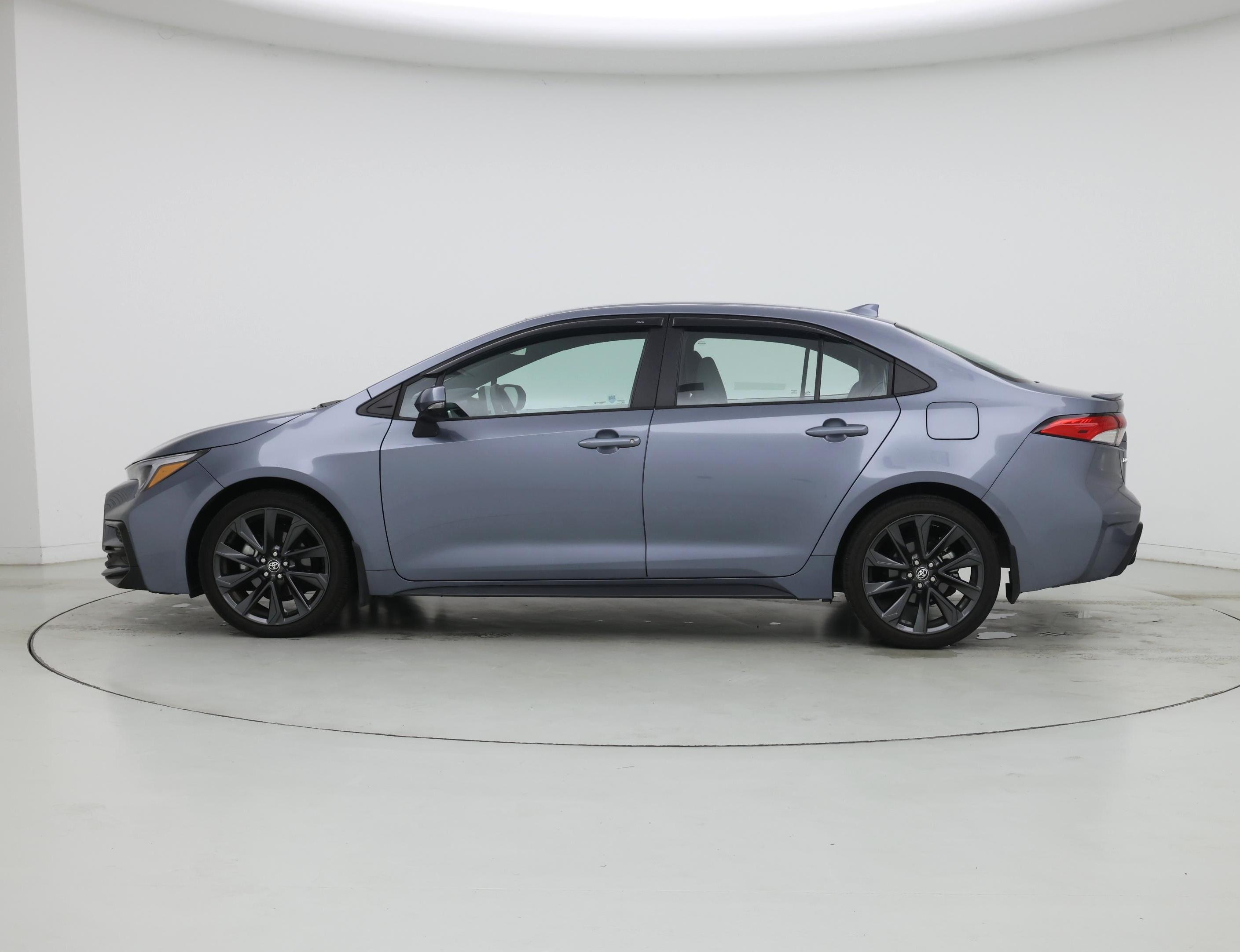 Thumbnail: 2024 Toyota Corolla - 3