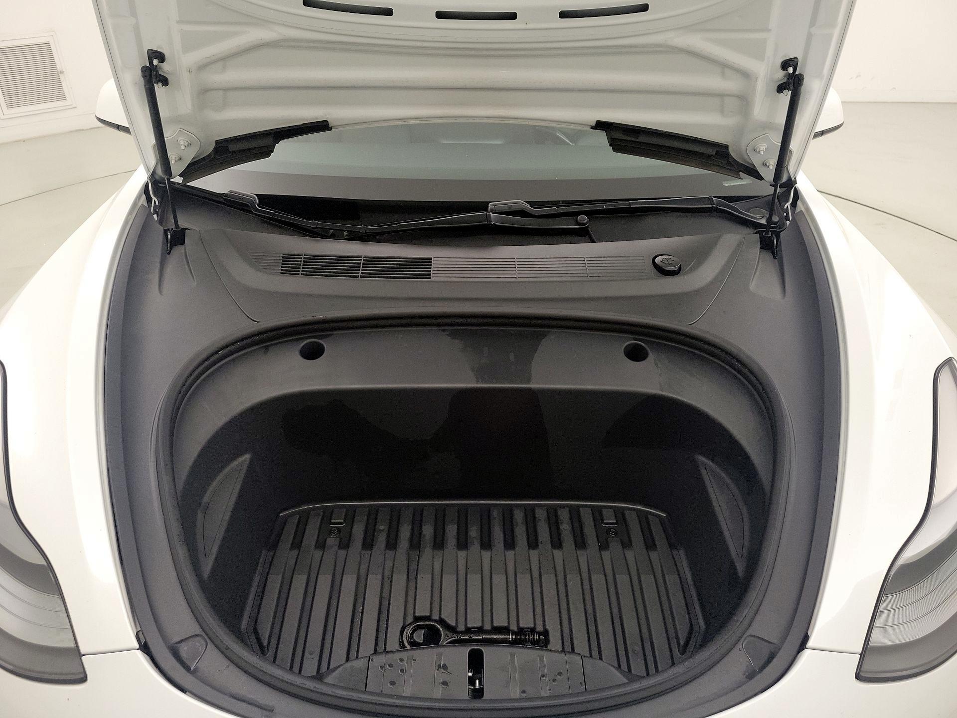 Thumbnail: 2021 Tesla Model 3 - 20