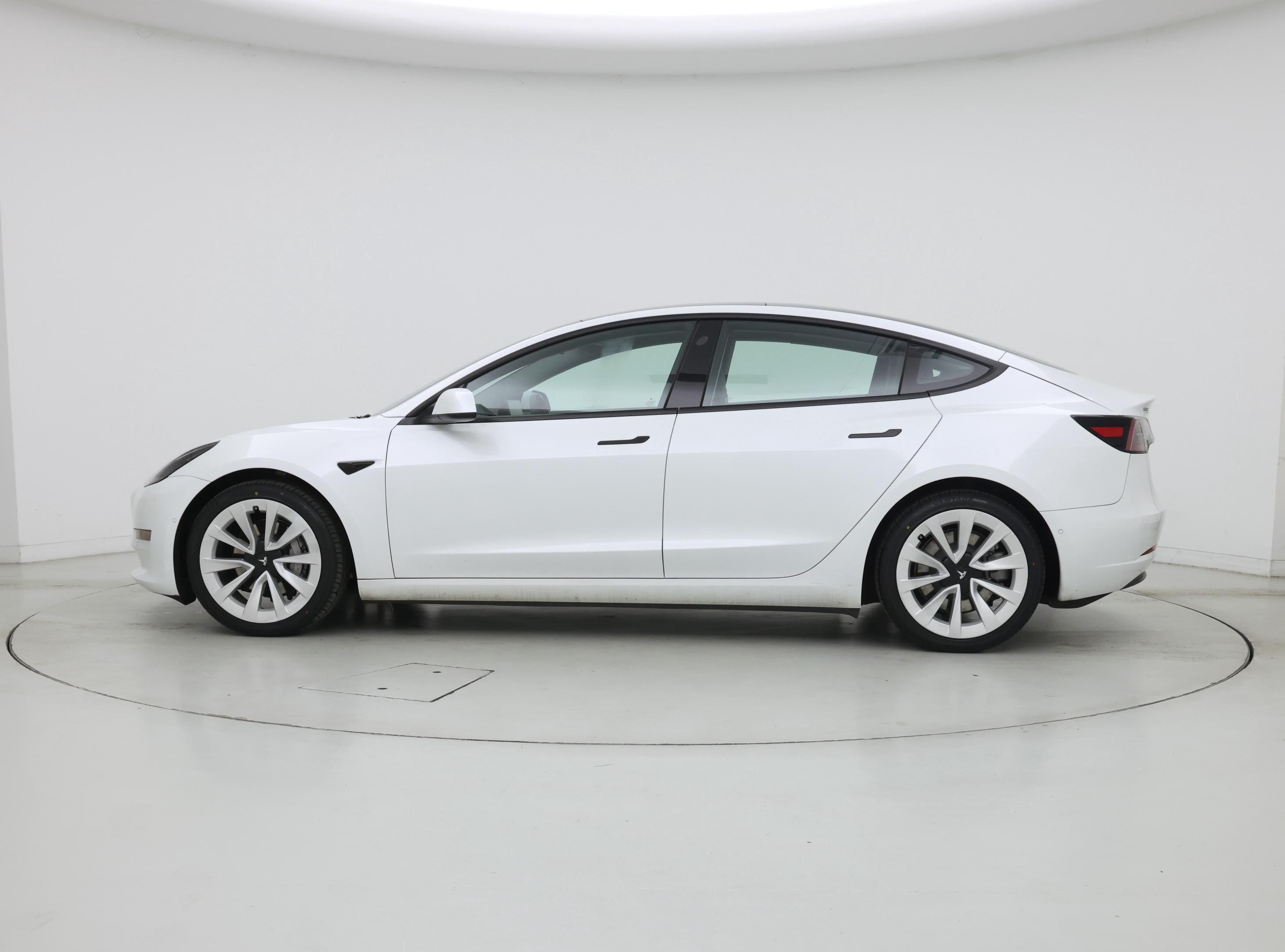 Thumbnail: 2021 Tesla Model 3 - 3
