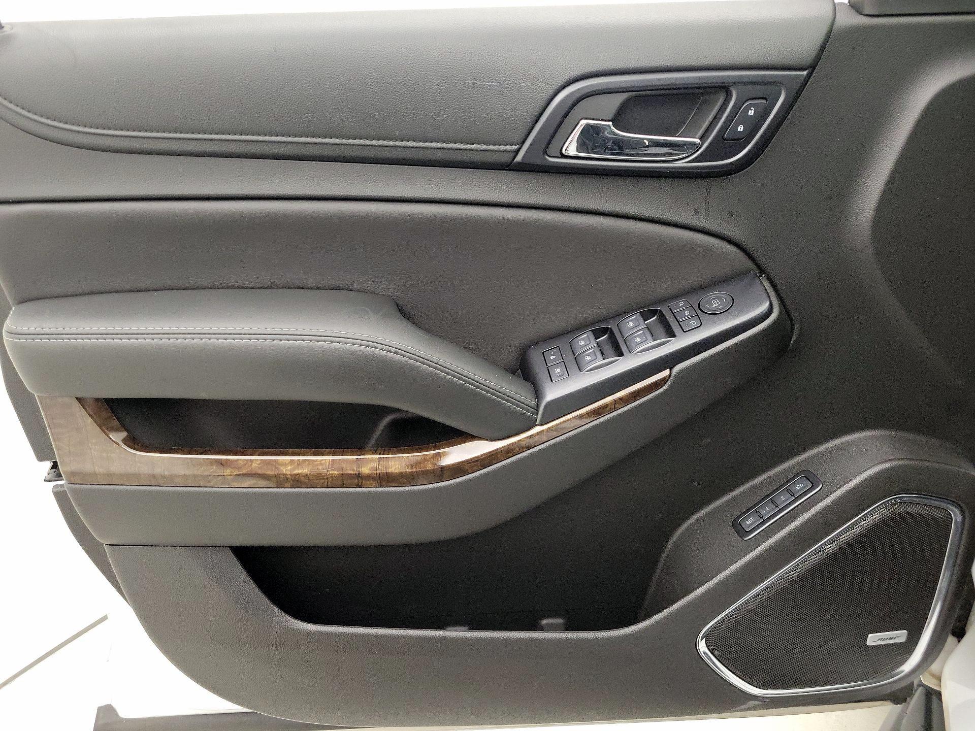 Thumbnail: 2018 Chevrolet Tahoe - 12