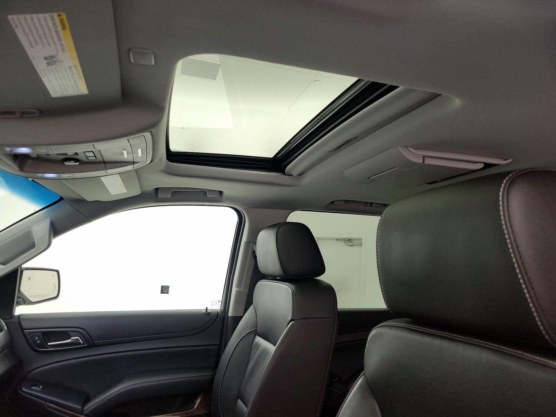 Thumbnail: 2018 Chevrolet Tahoe - 20