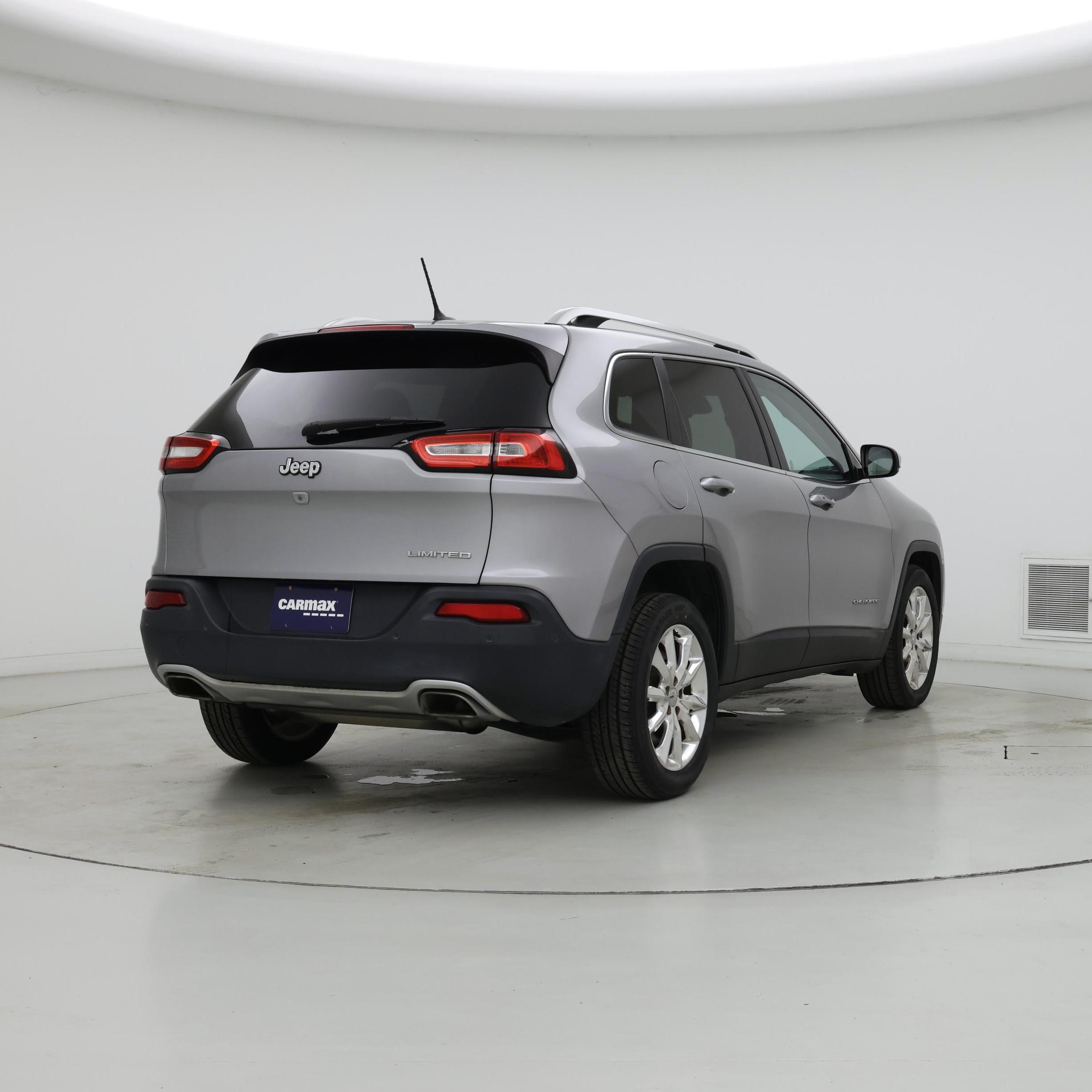 Thumbnail: 2015 Jeep Cherokee - 8