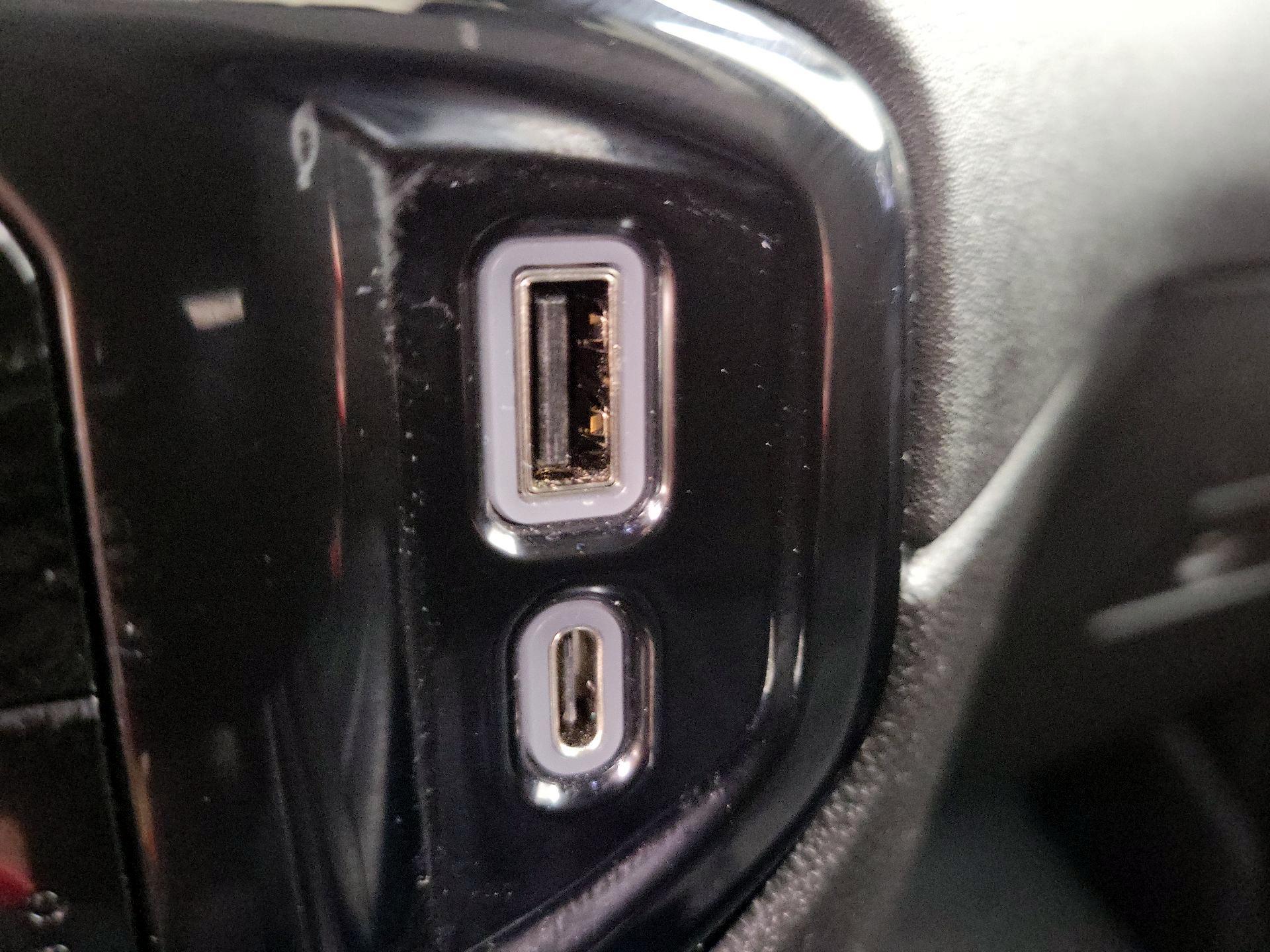 Thumbnail: 2022 GMC Sierra 1500 - 19