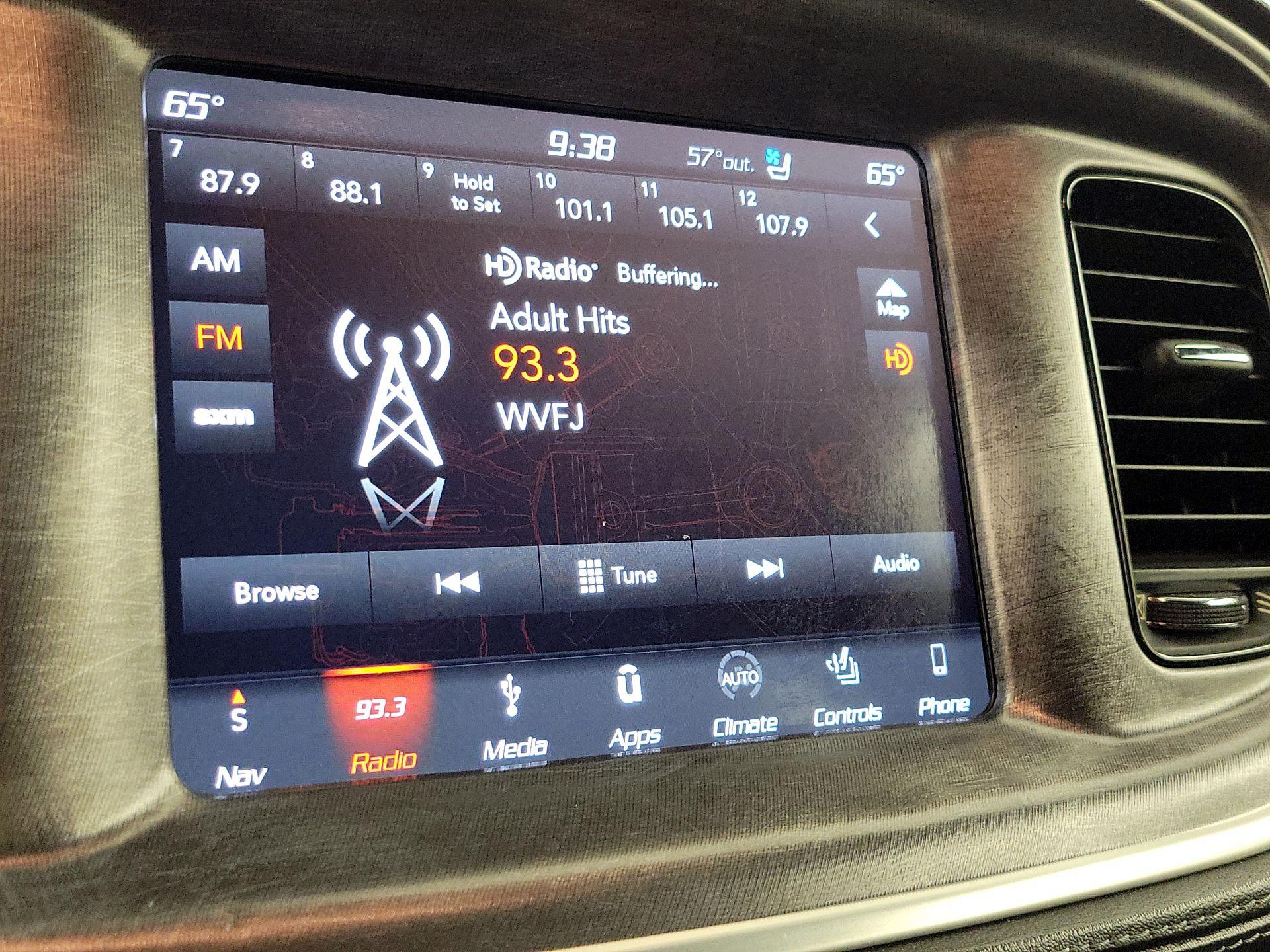 Thumbnail: 2019 Dodge Charger - 16