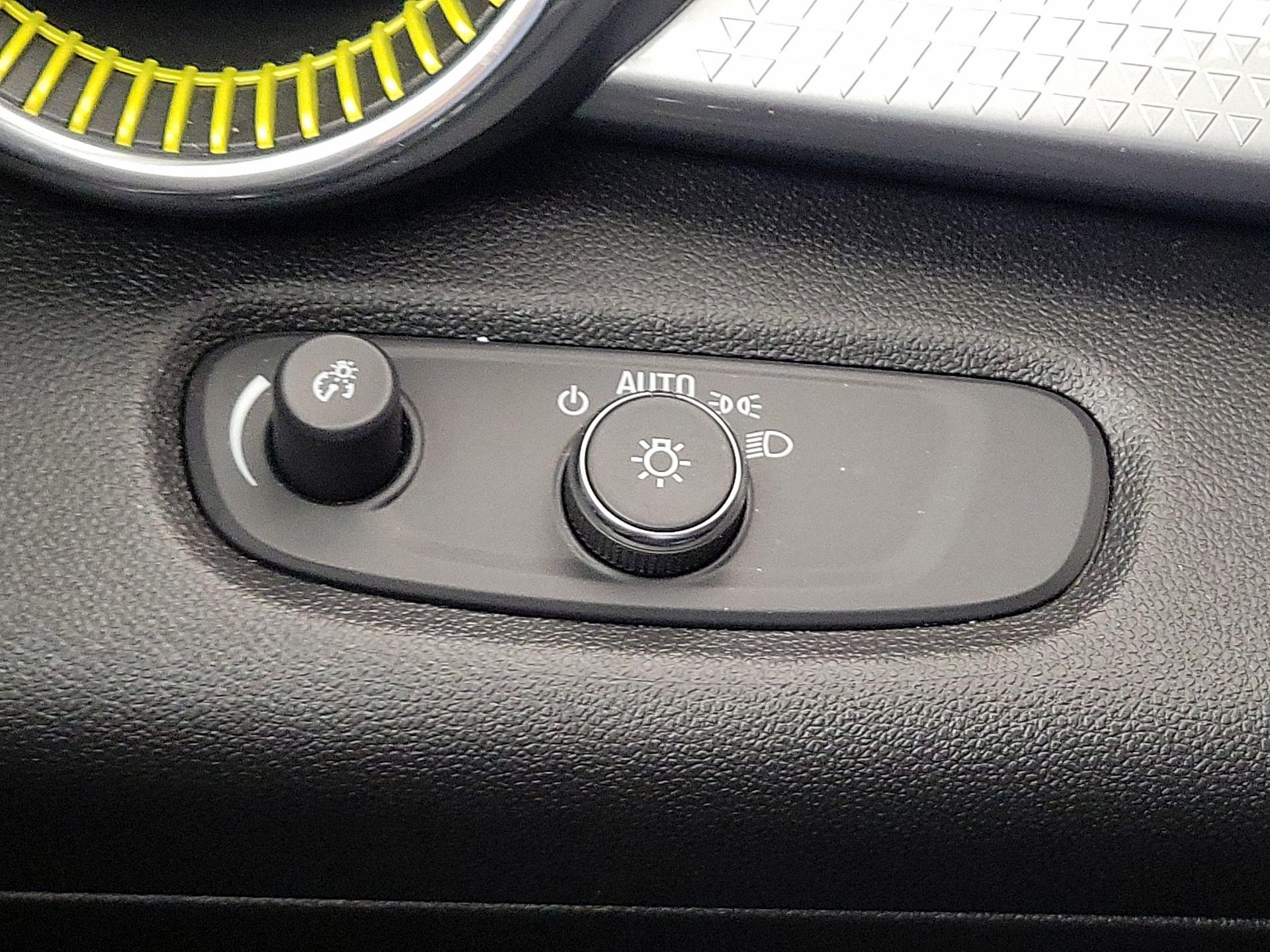 Thumbnail: 2024 Chevrolet Trax - 13