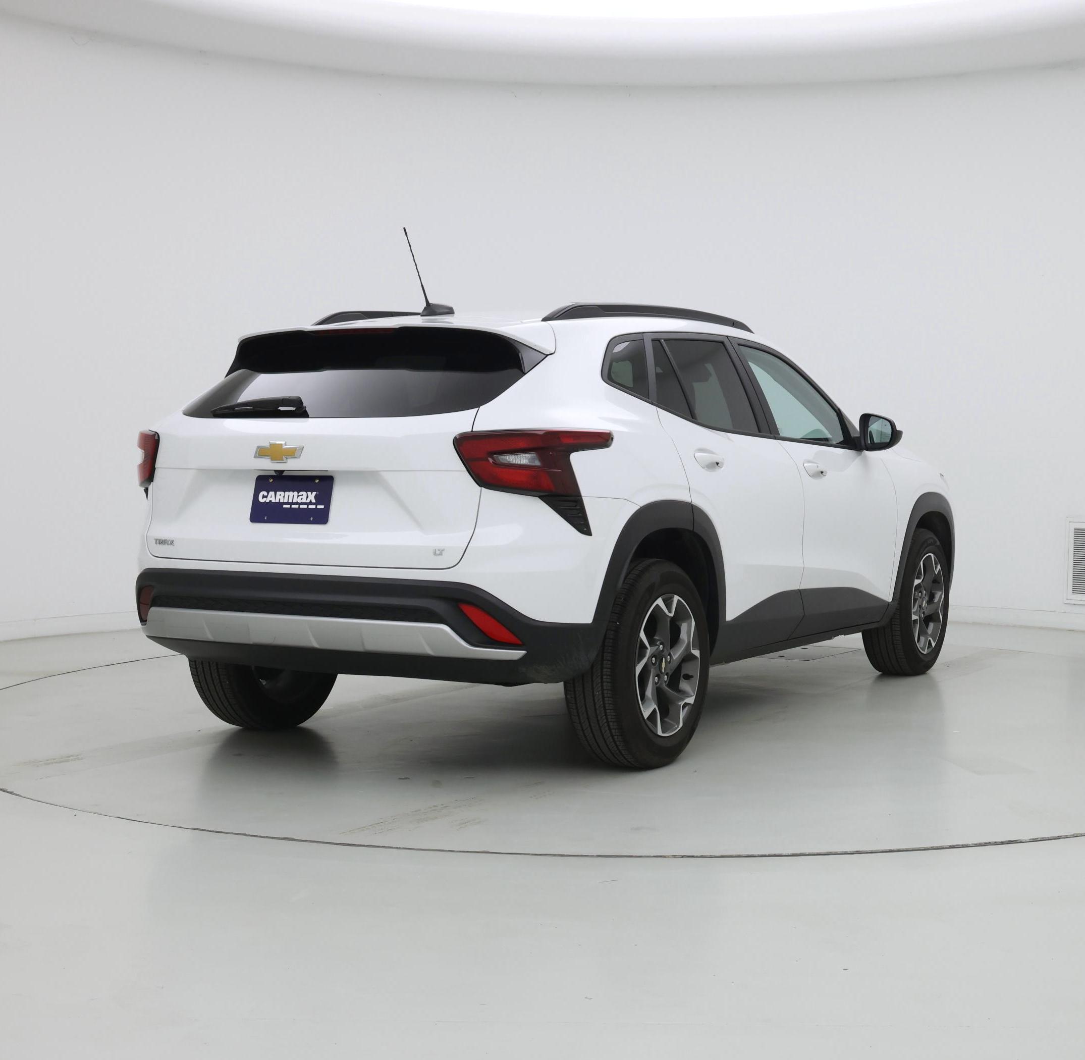 Thumbnail: 2024 Chevrolet Trax - 8