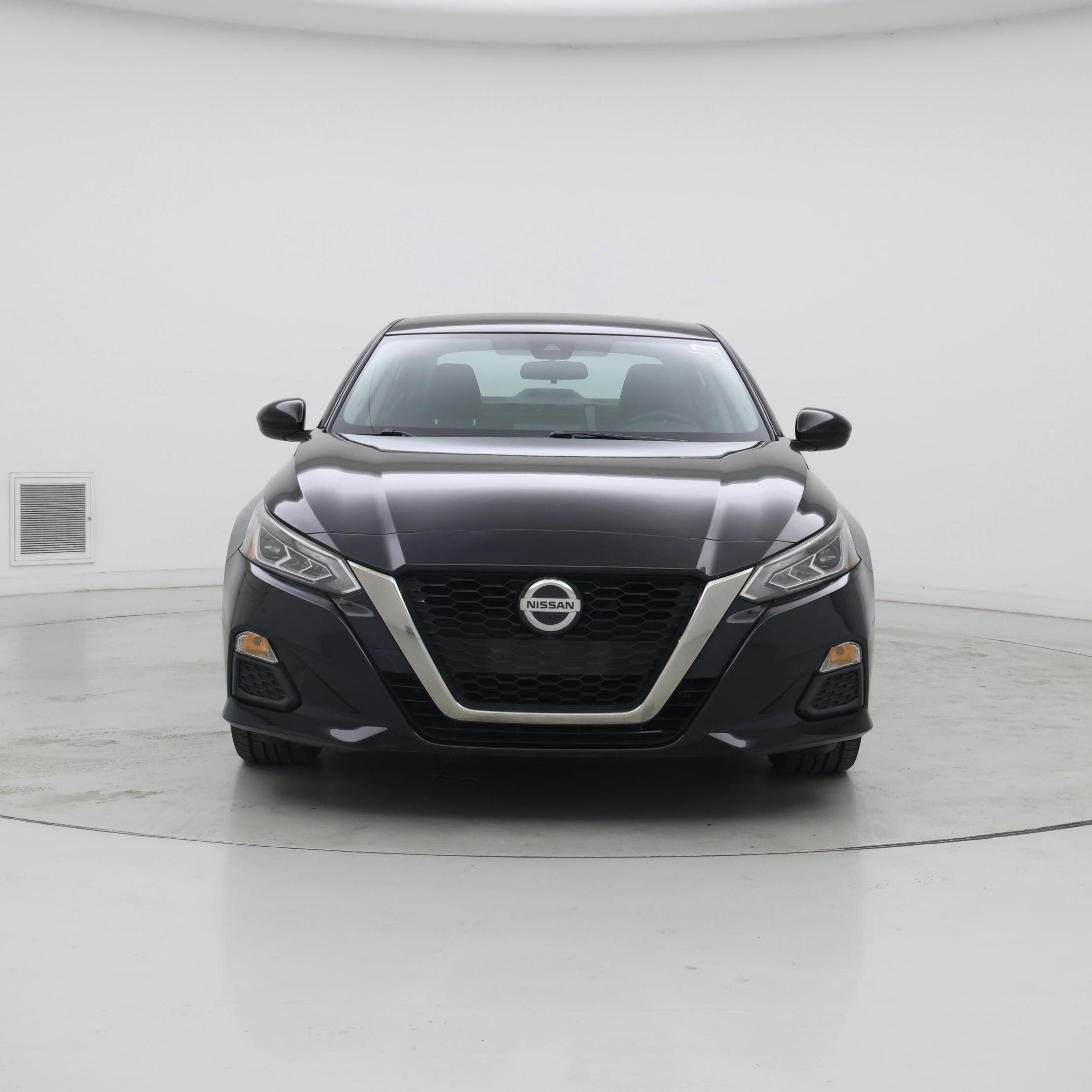 Thumbnail: 2020 Nissan Altima - 5