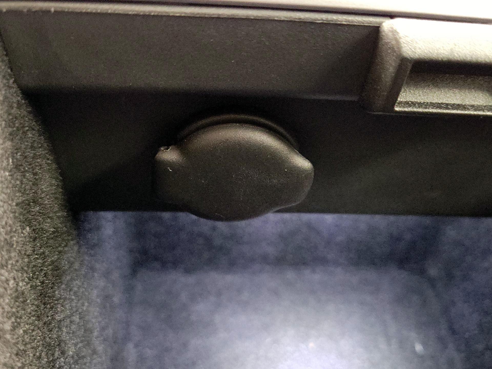 Thumbnail: 2021 Tesla Model Y - 18