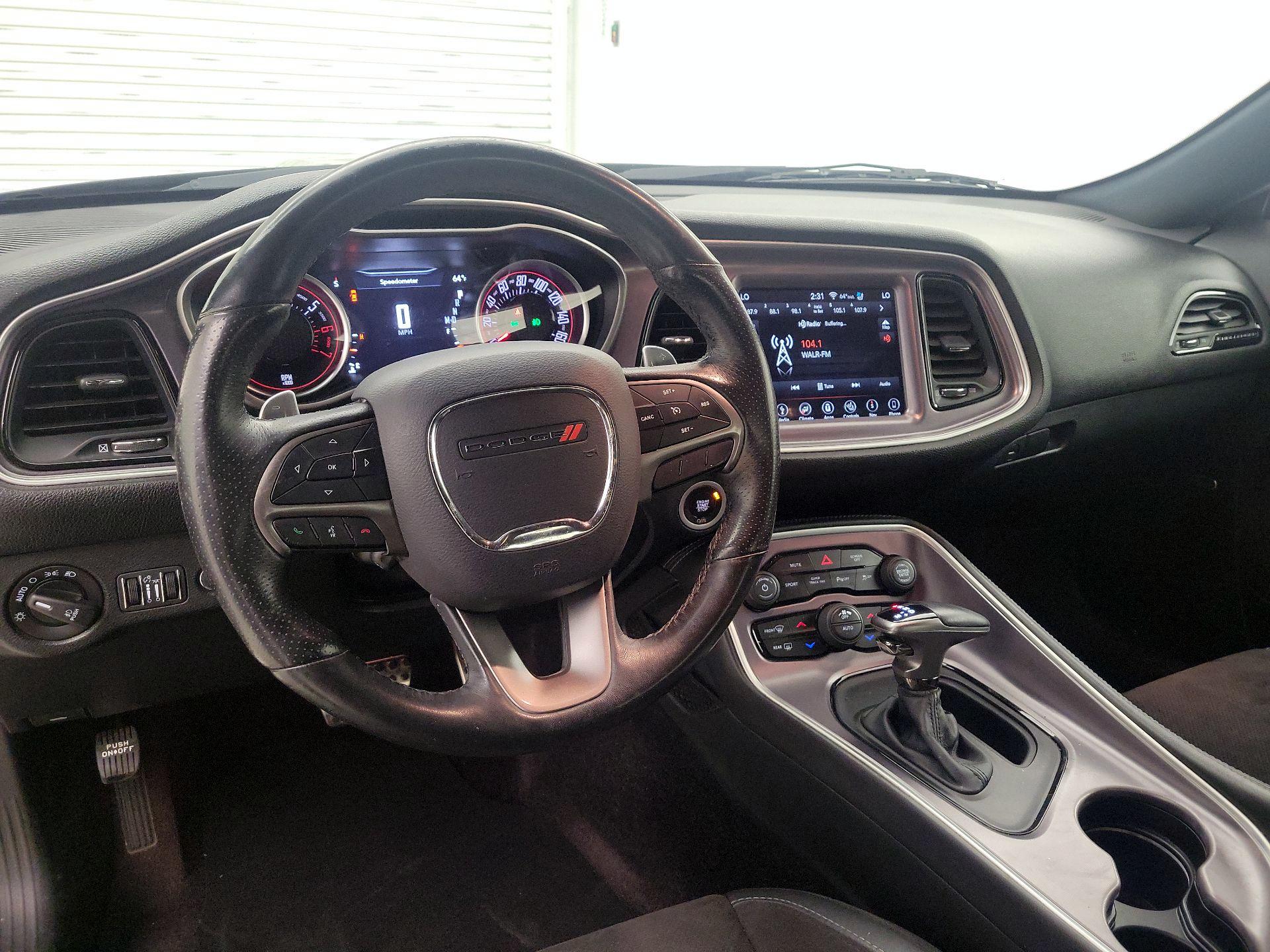 Thumbnail: 2019 Dodge Challenger - 9