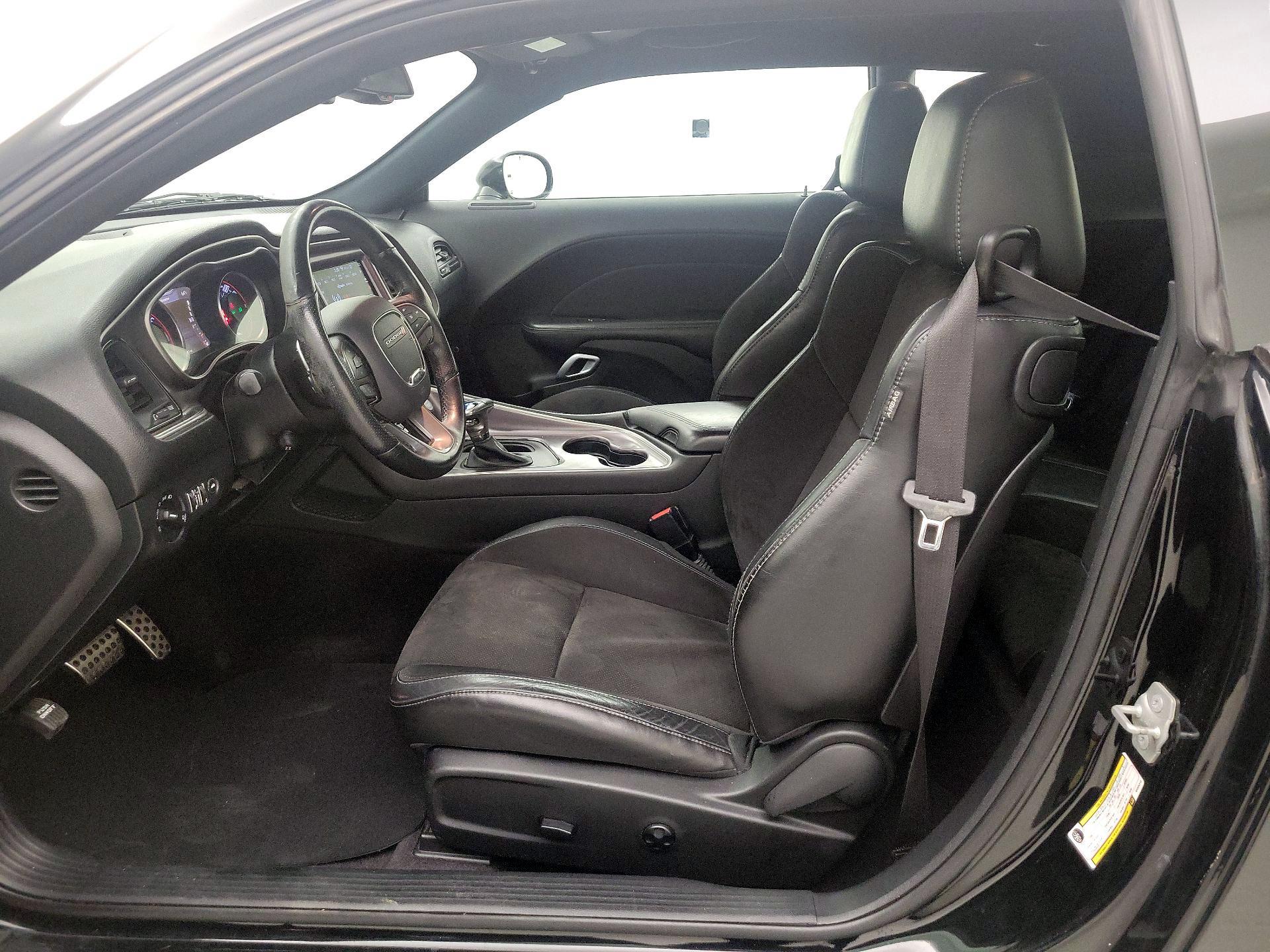 Thumbnail: 2019 Dodge Challenger - 11