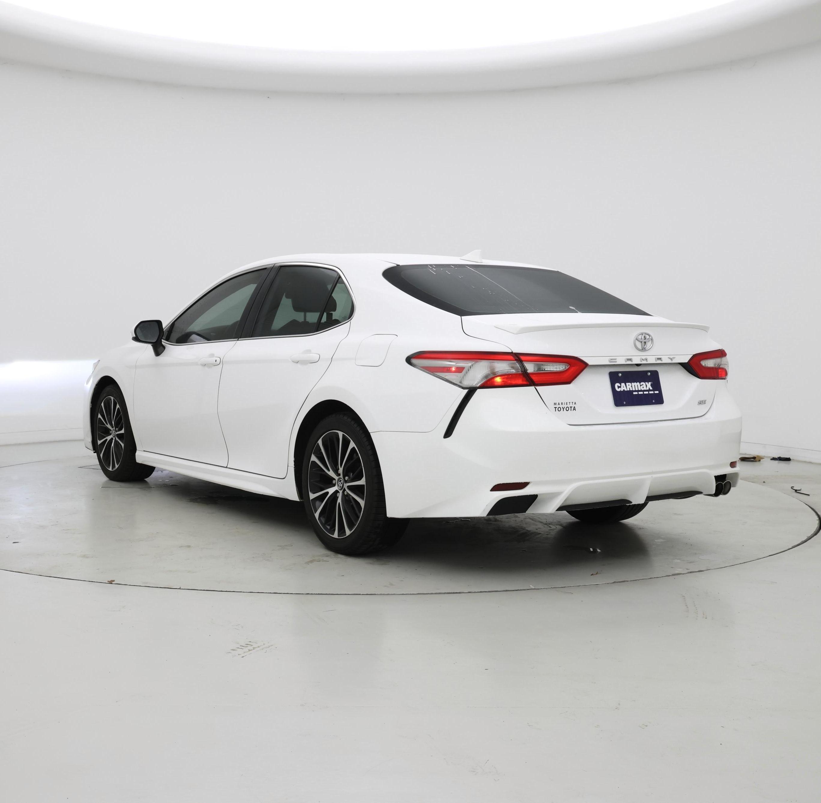 Thumbnail: 2019 Toyota Camry - 2