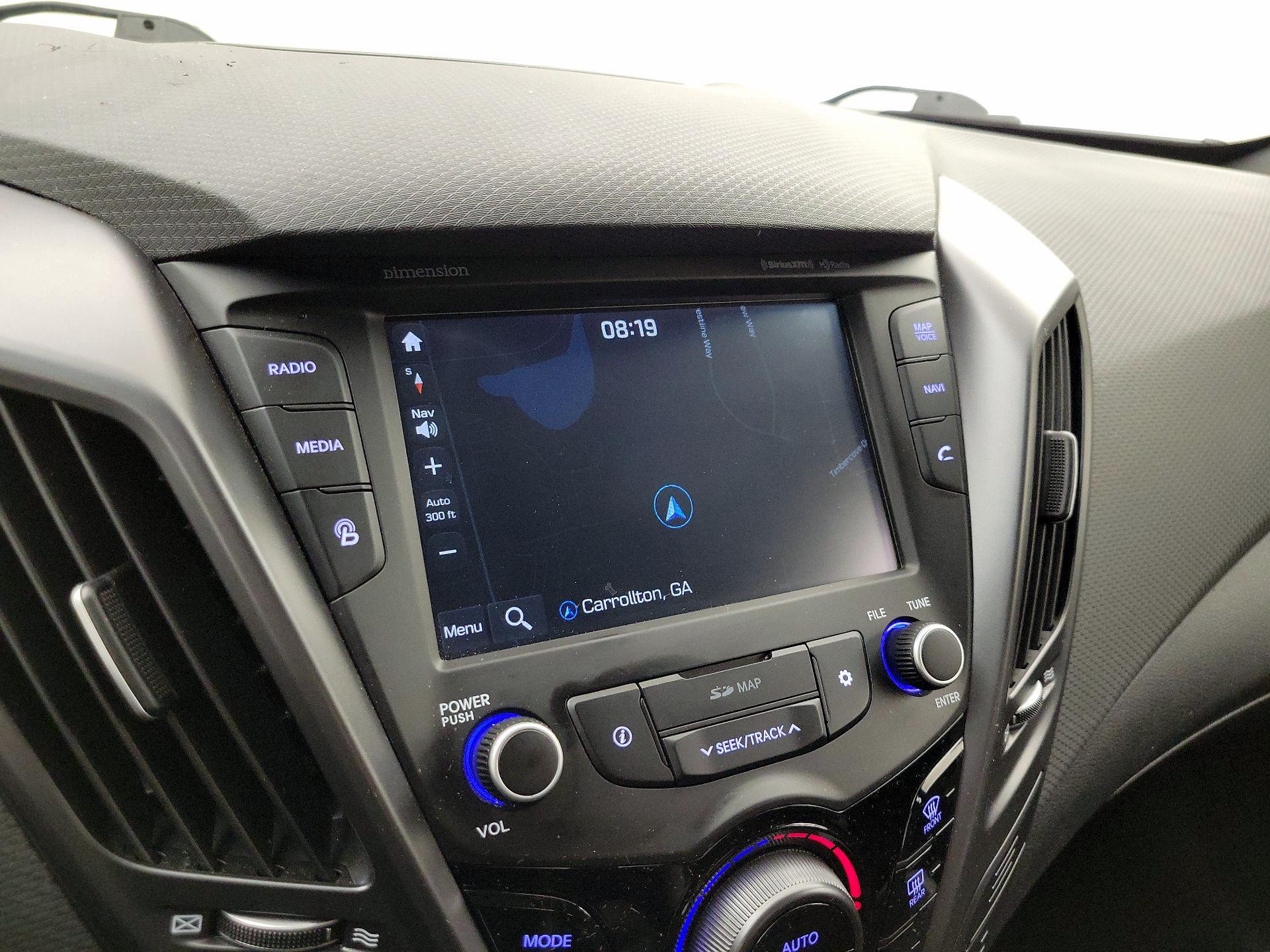 Thumbnail: 2017 Hyundai Veloster - 14