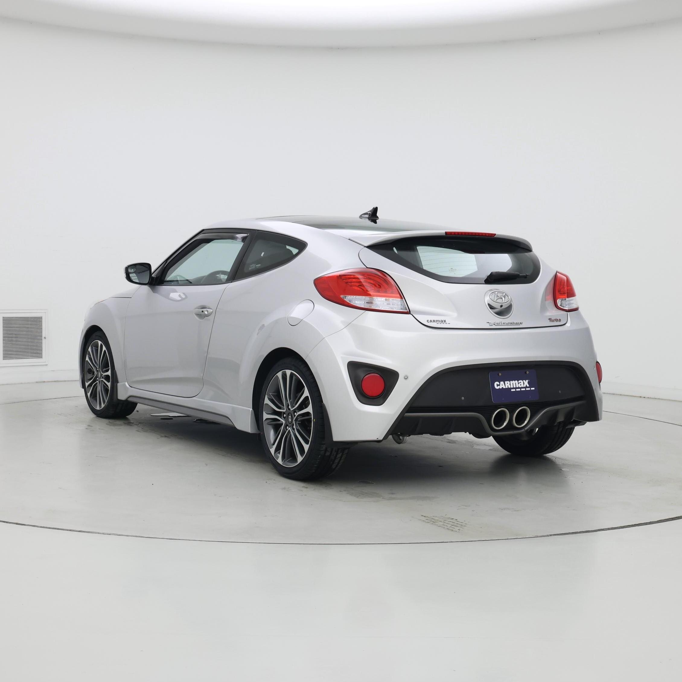 Thumbnail: 2017 Hyundai Veloster - 2