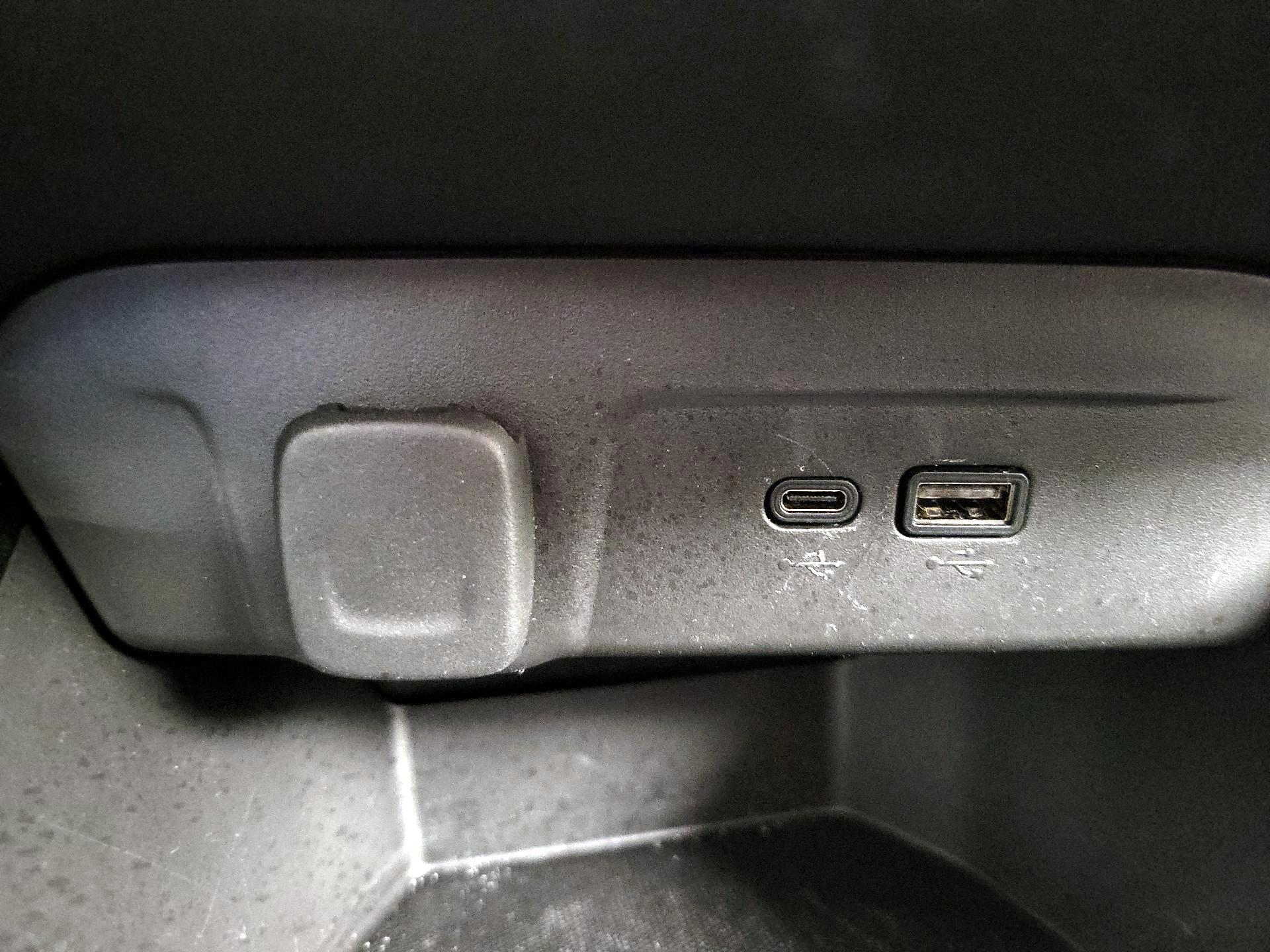 Thumbnail: 2024 Chevrolet Trax - 18