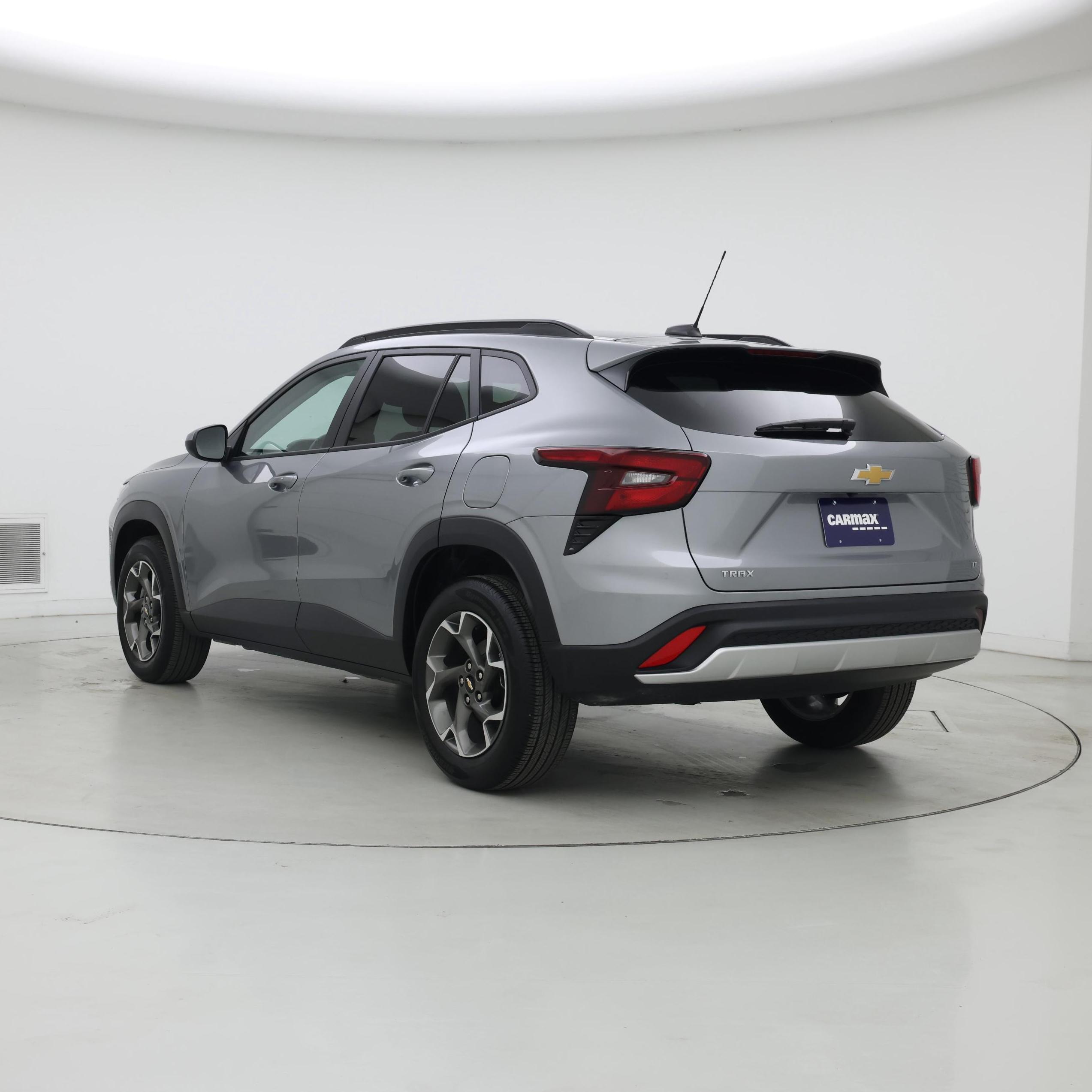 Thumbnail: 2024 Chevrolet Trax - 2