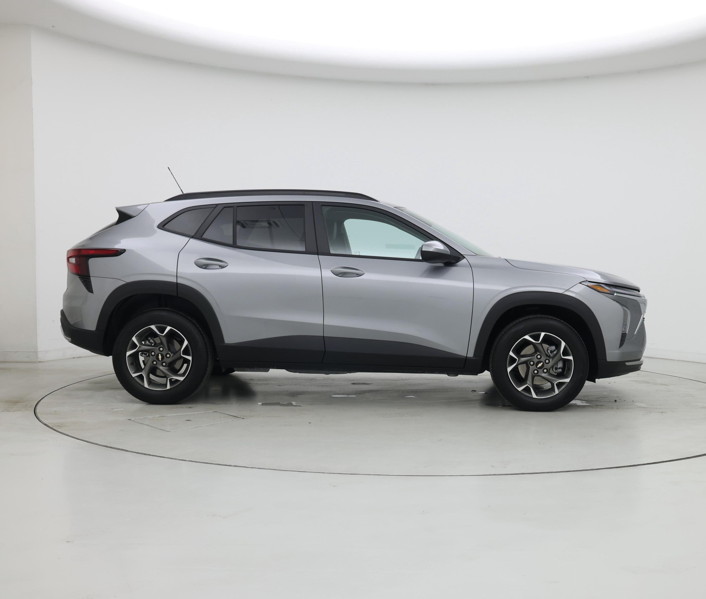 Thumbnail: 2024 Chevrolet Trax - 7