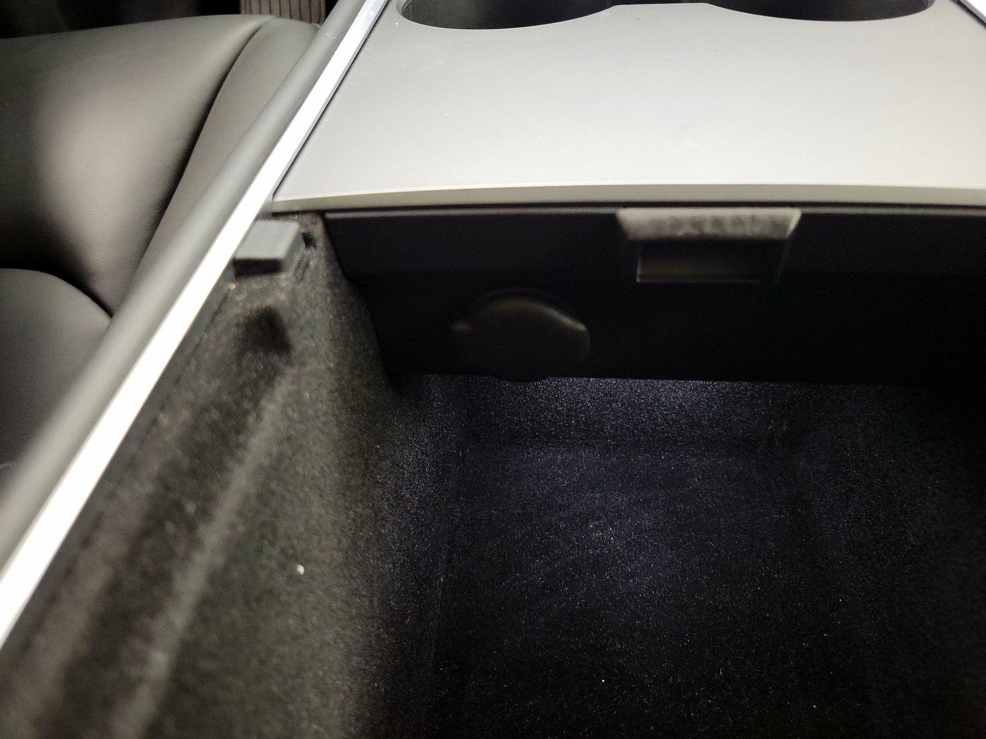 Thumbnail: 2025 Tesla Model Y - 18