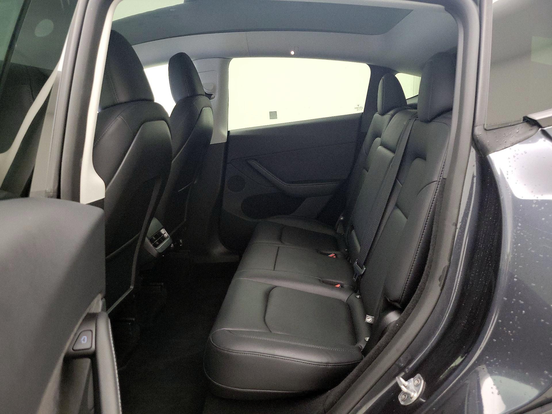 Thumbnail: 2025 Tesla Model Y - 20