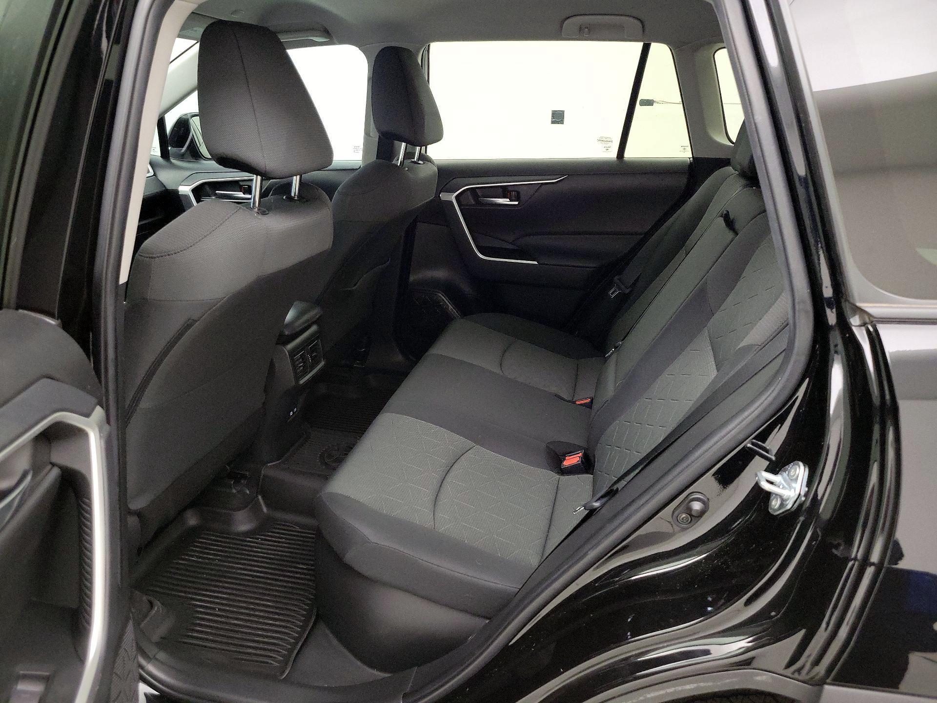 Thumbnail: 2023 Toyota RAV4 - 19